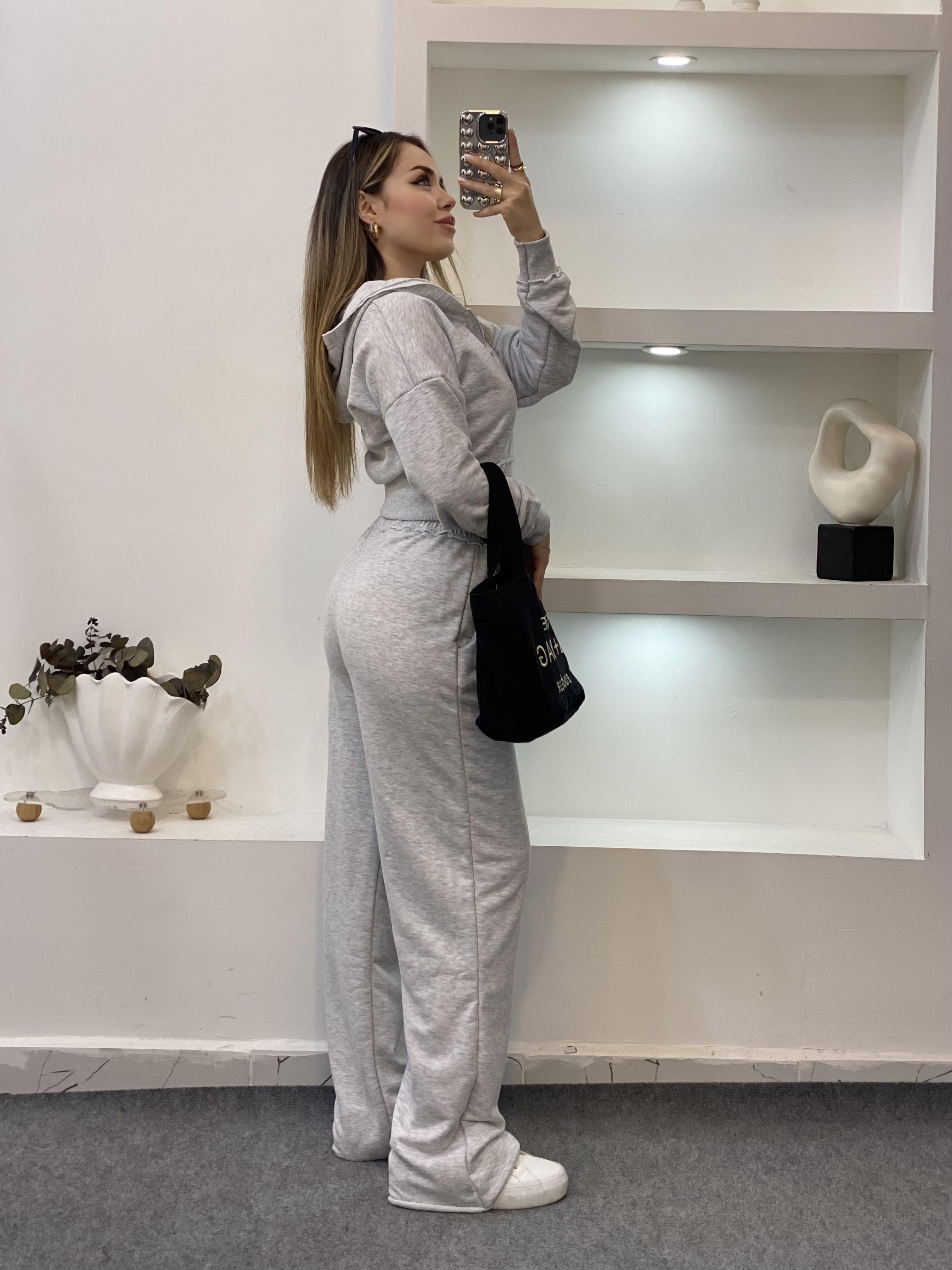 Gri Kapşonlu Model Eşofman Takım