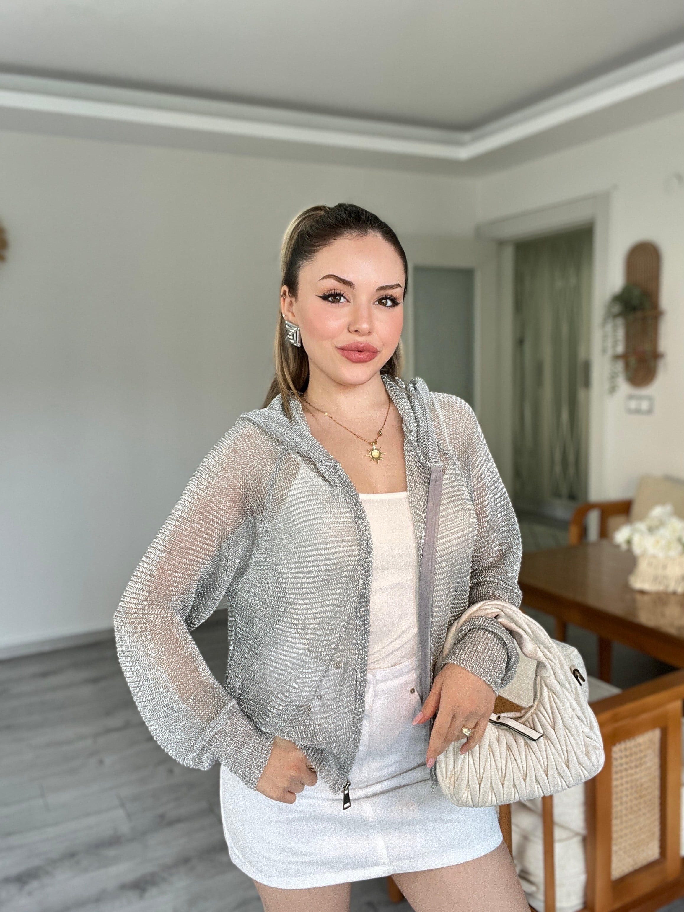 Gümüş Metaik Fermuarlı Kapşonlu Hırka