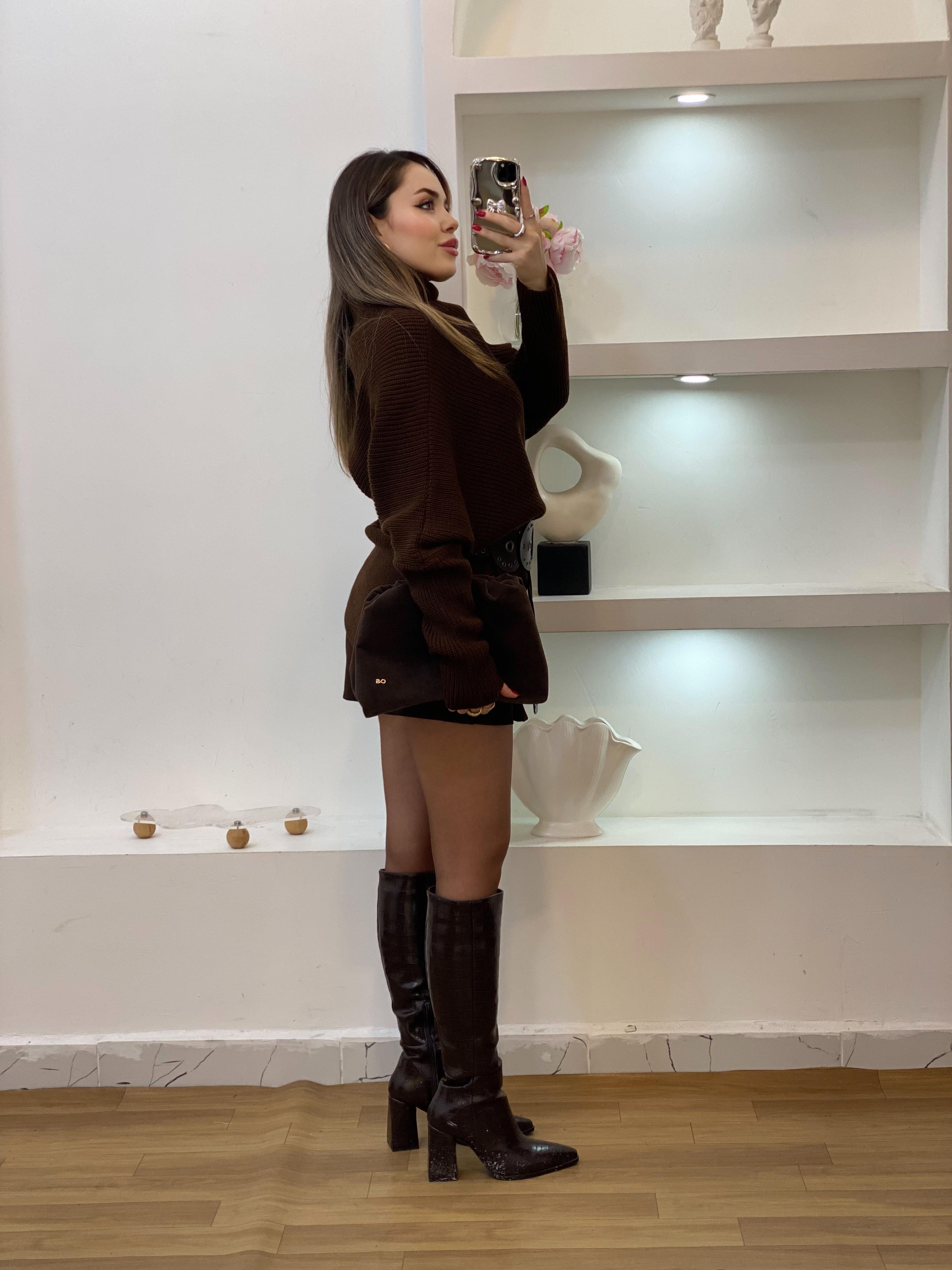 Kahve Asimetrik Model Boğazlı Kazak