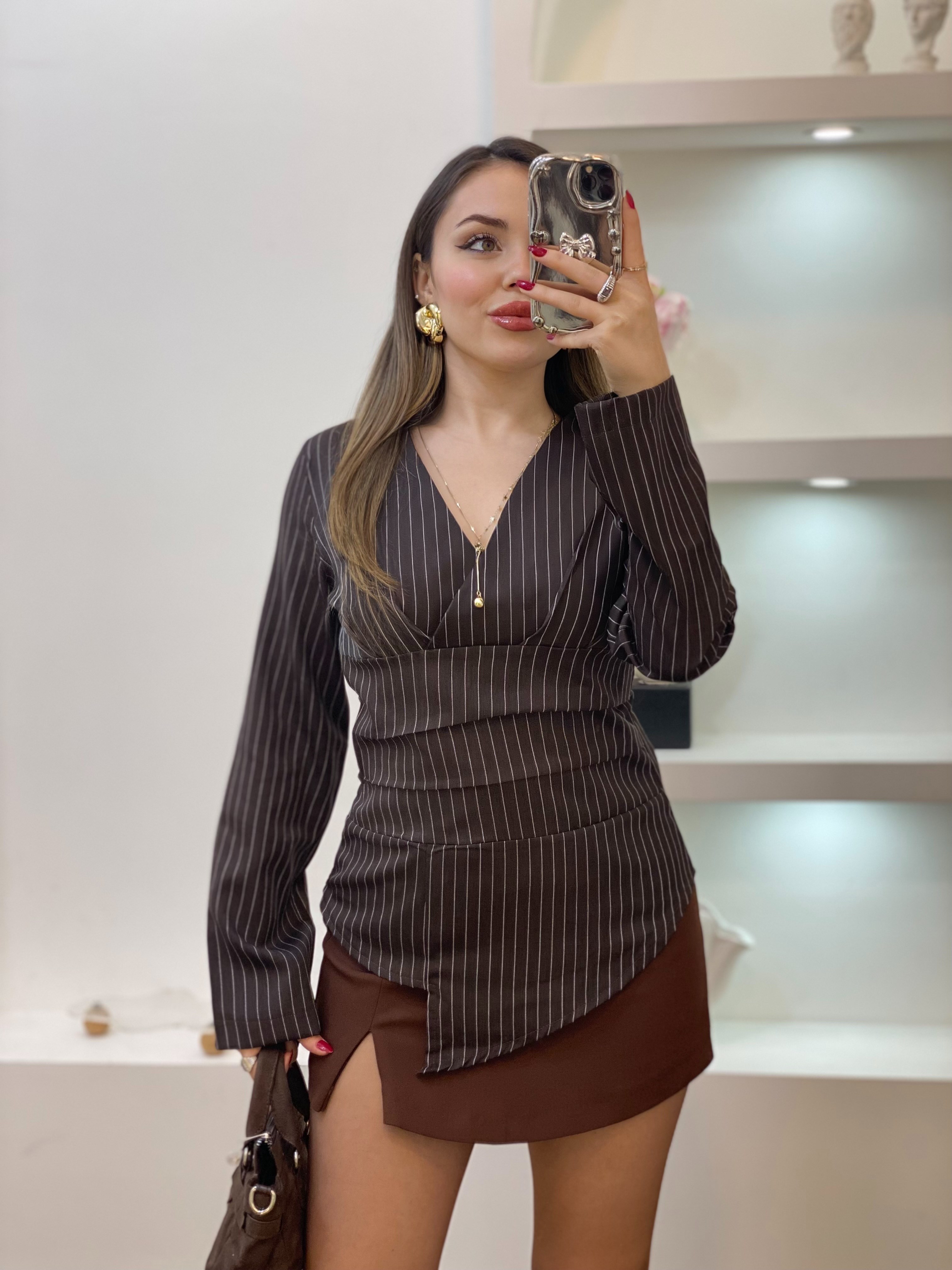 Kahve Çizgili Asimetrik Kesim Bluz 