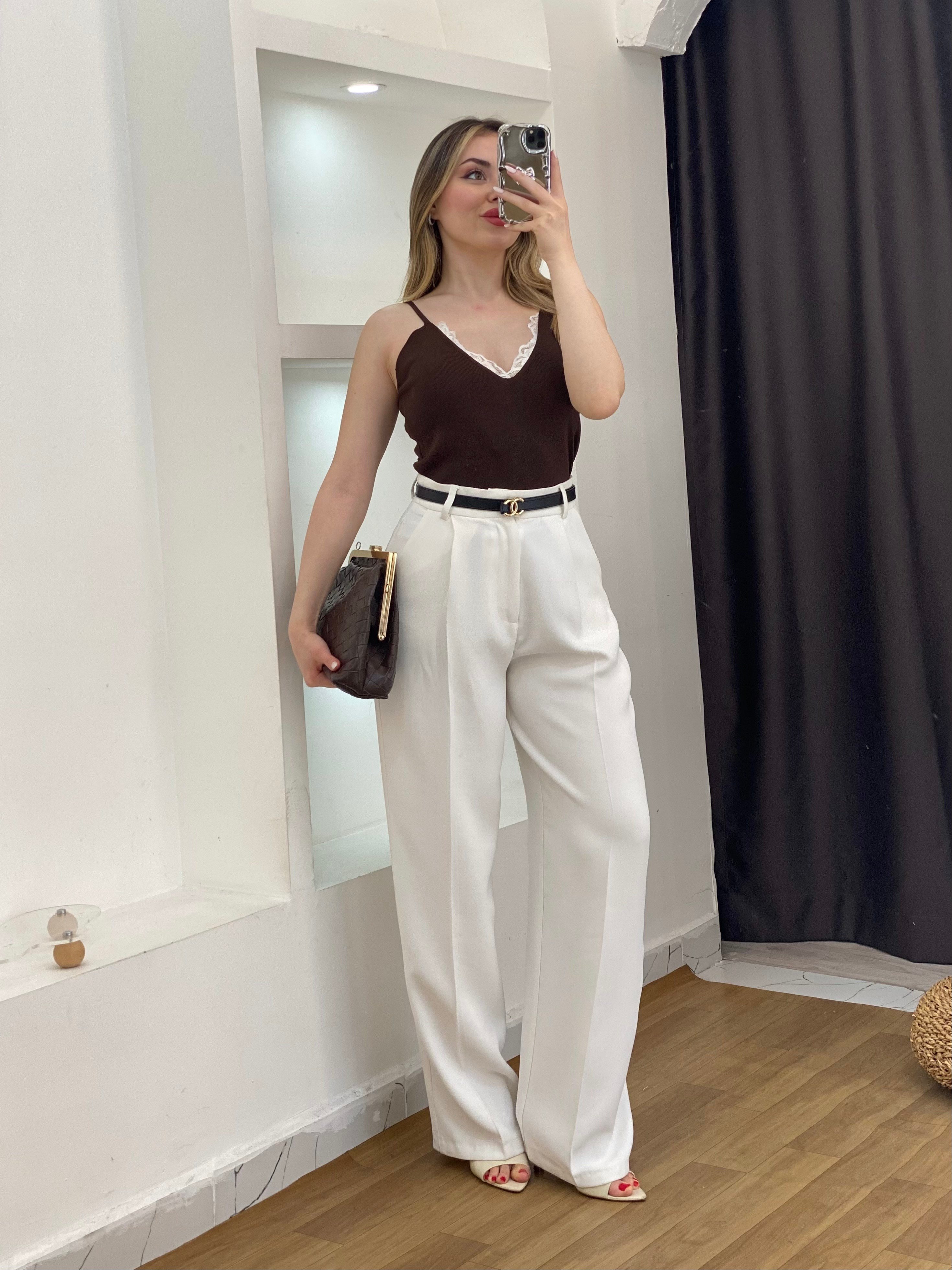Kahve Dantel Yaka Ayarlanabilir Askılı Triko Bluz