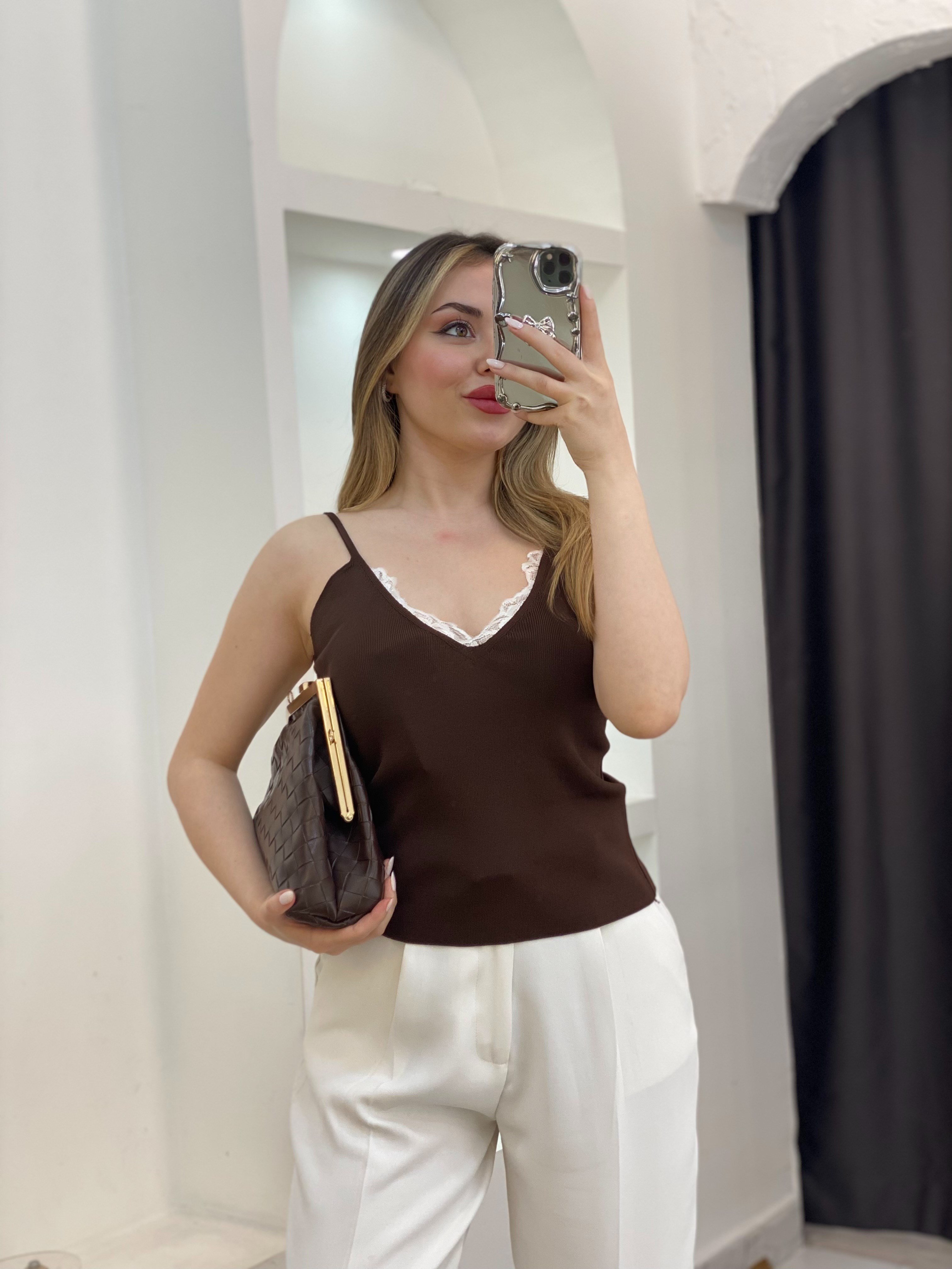 Kahve Dantel Yaka Ayarlanabilir Askılı Triko Bluz