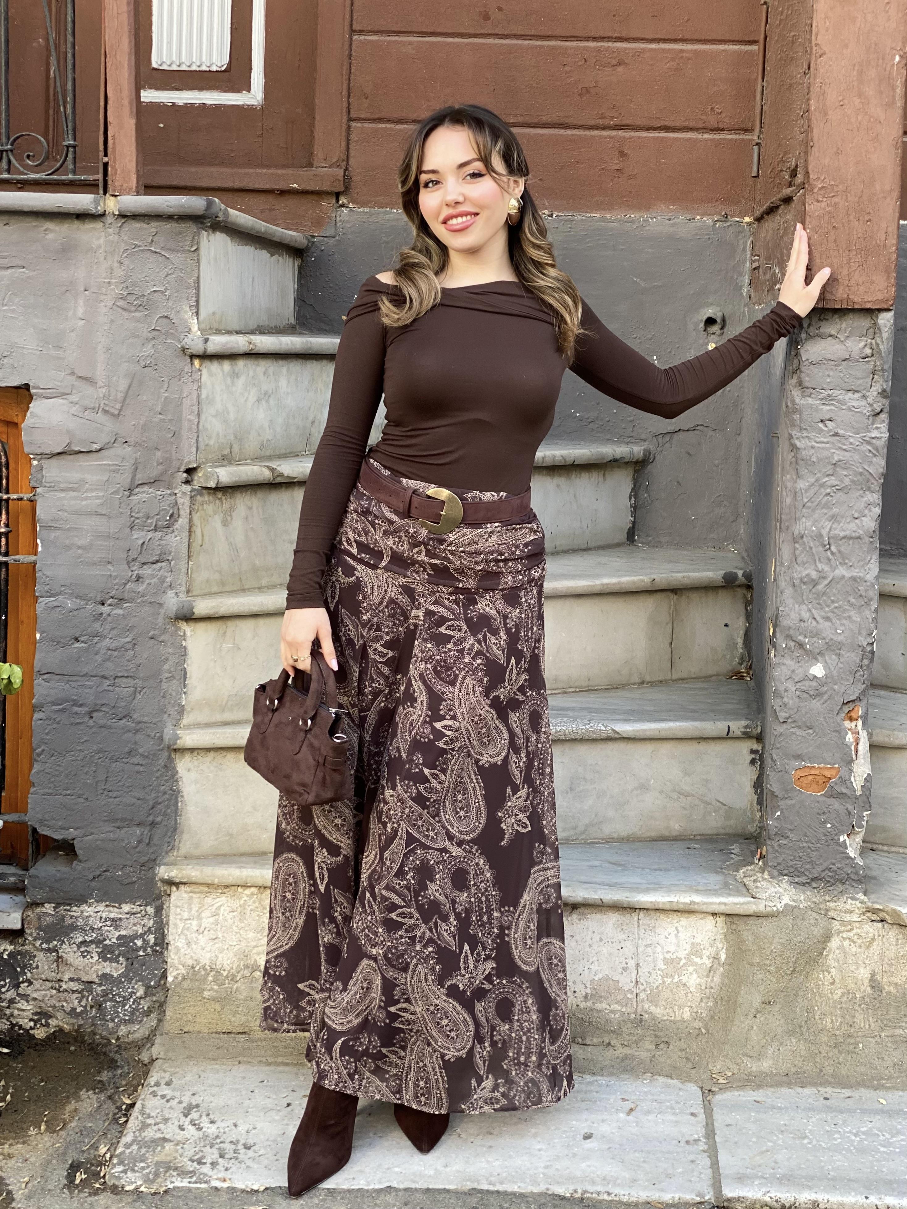 Kahve Desenli Beli Drapeli Etek