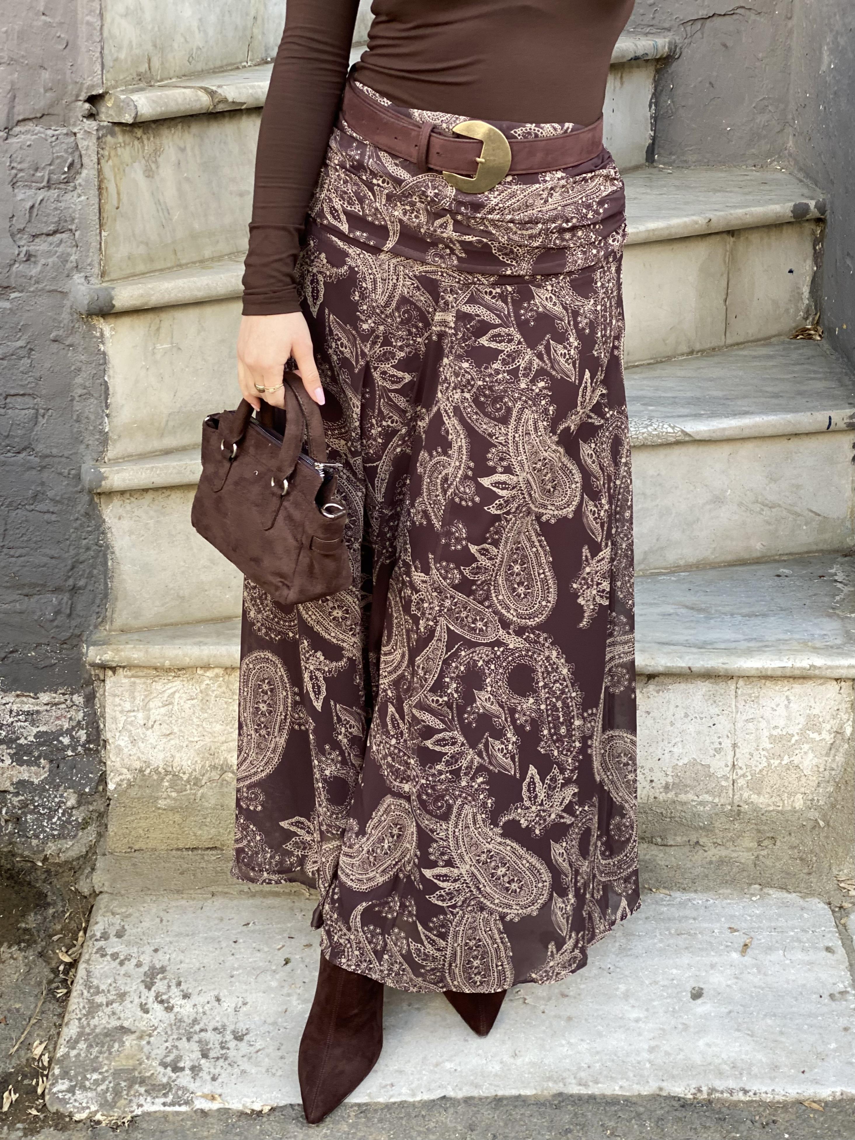 Kahve Desenli Beli Drapeli Etek