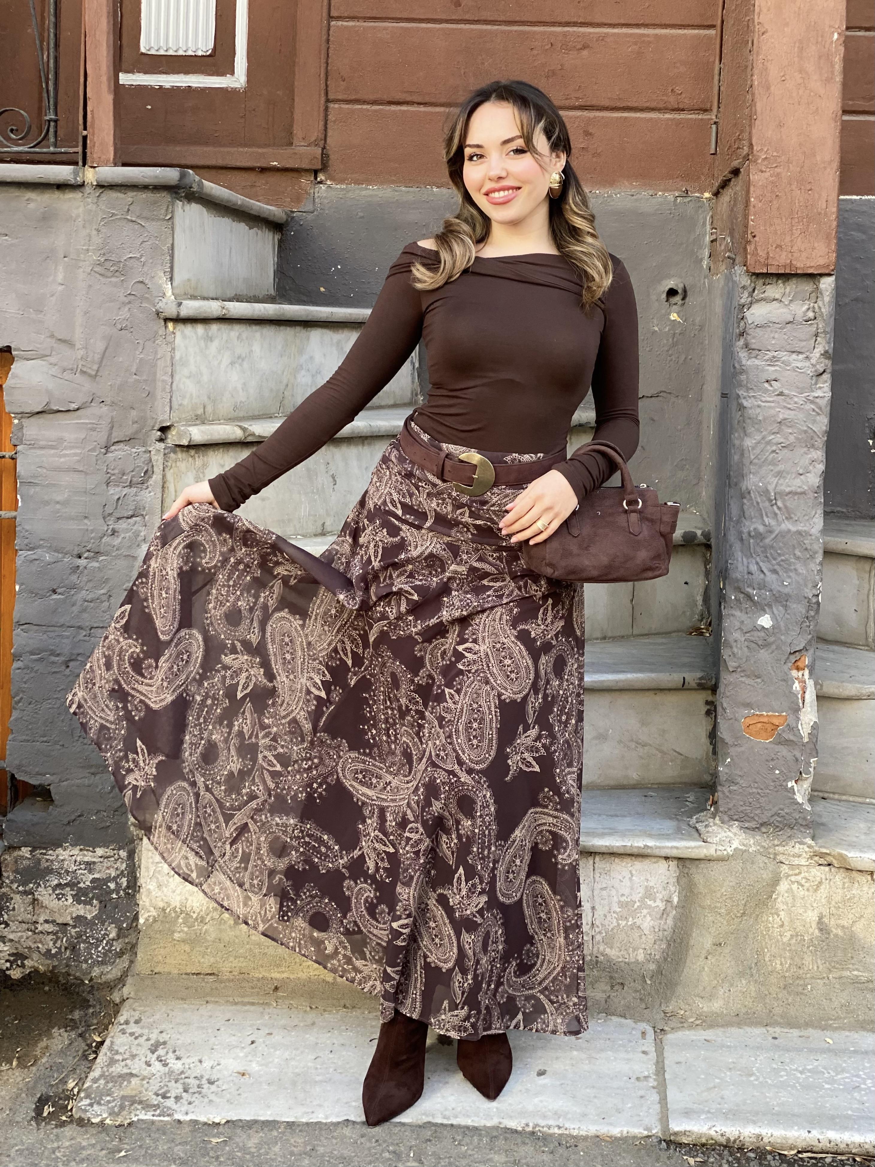 Kahve Desenli Beli Drapeli Etek