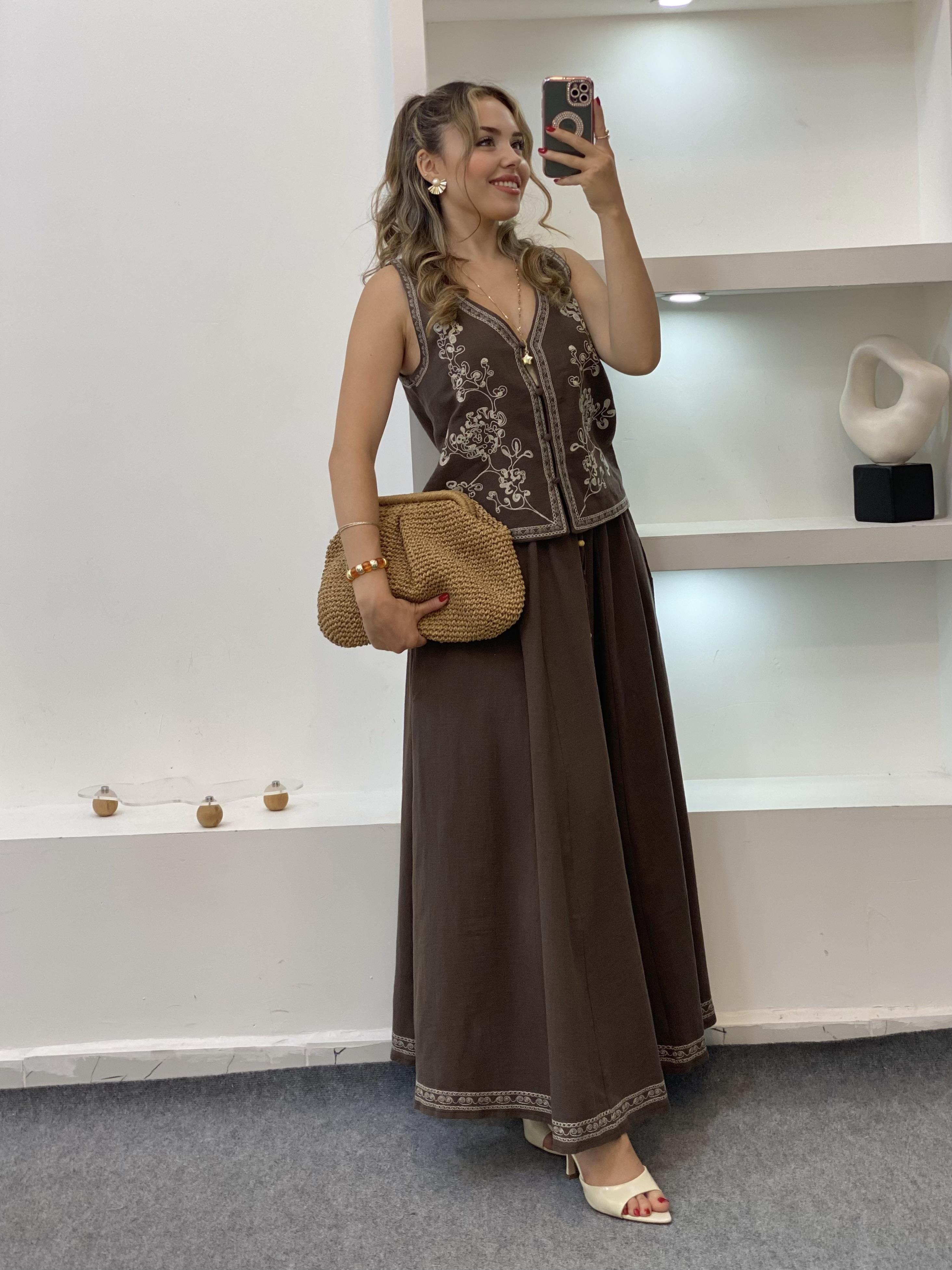 Kahve Nakışlı Yelek Etek Keten Takım