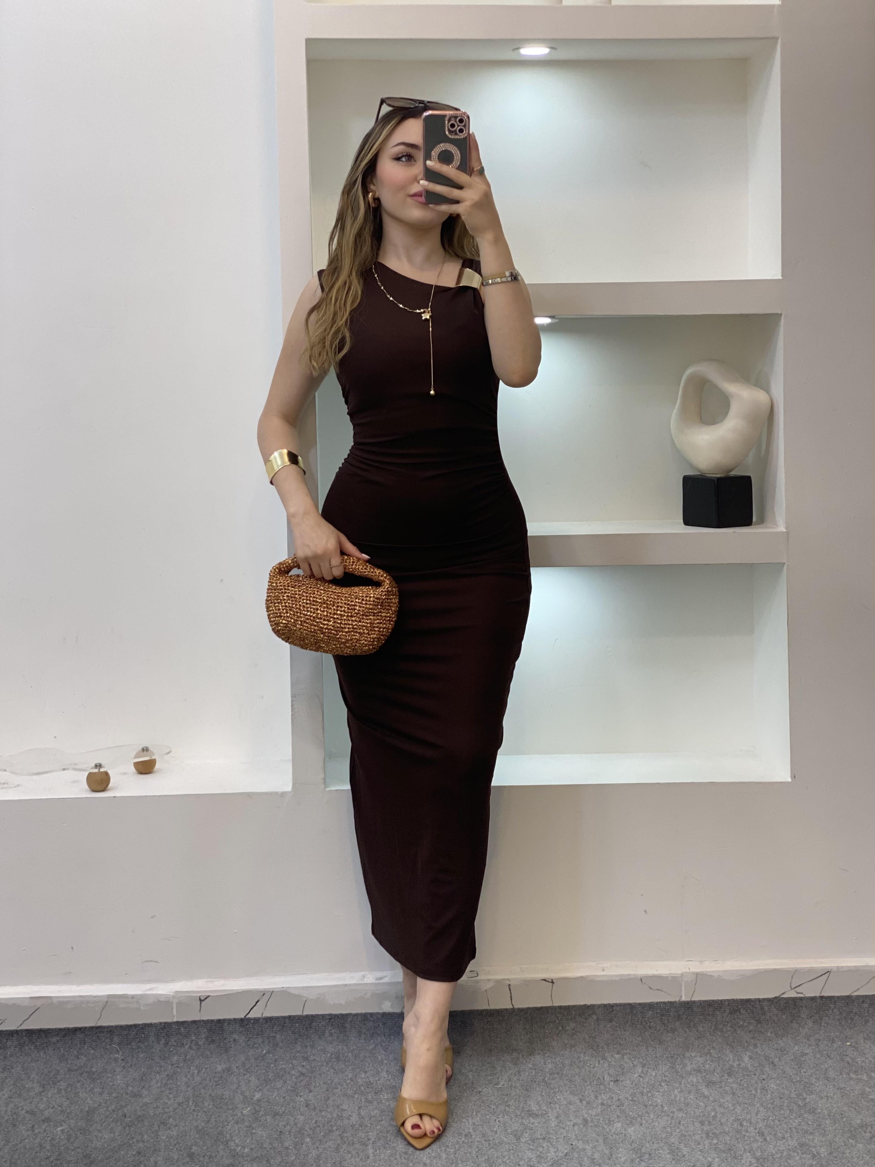 Kahve Omuz Gold Tokalı Elbise