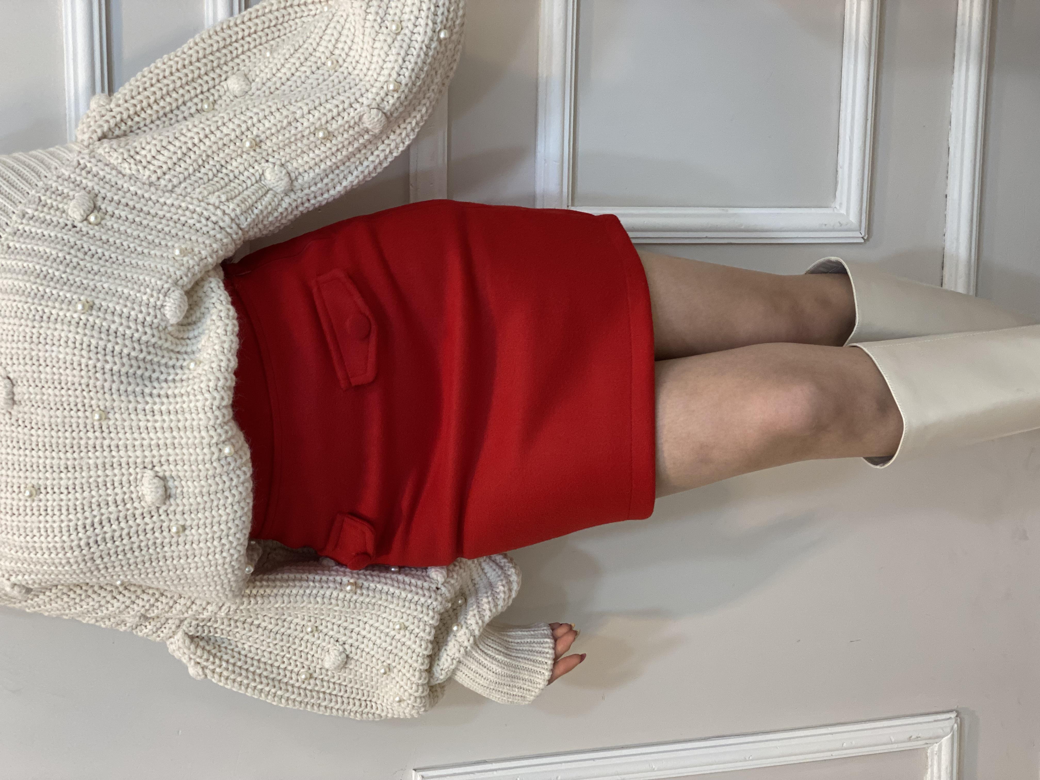 Kırmızı Kaşe Etek