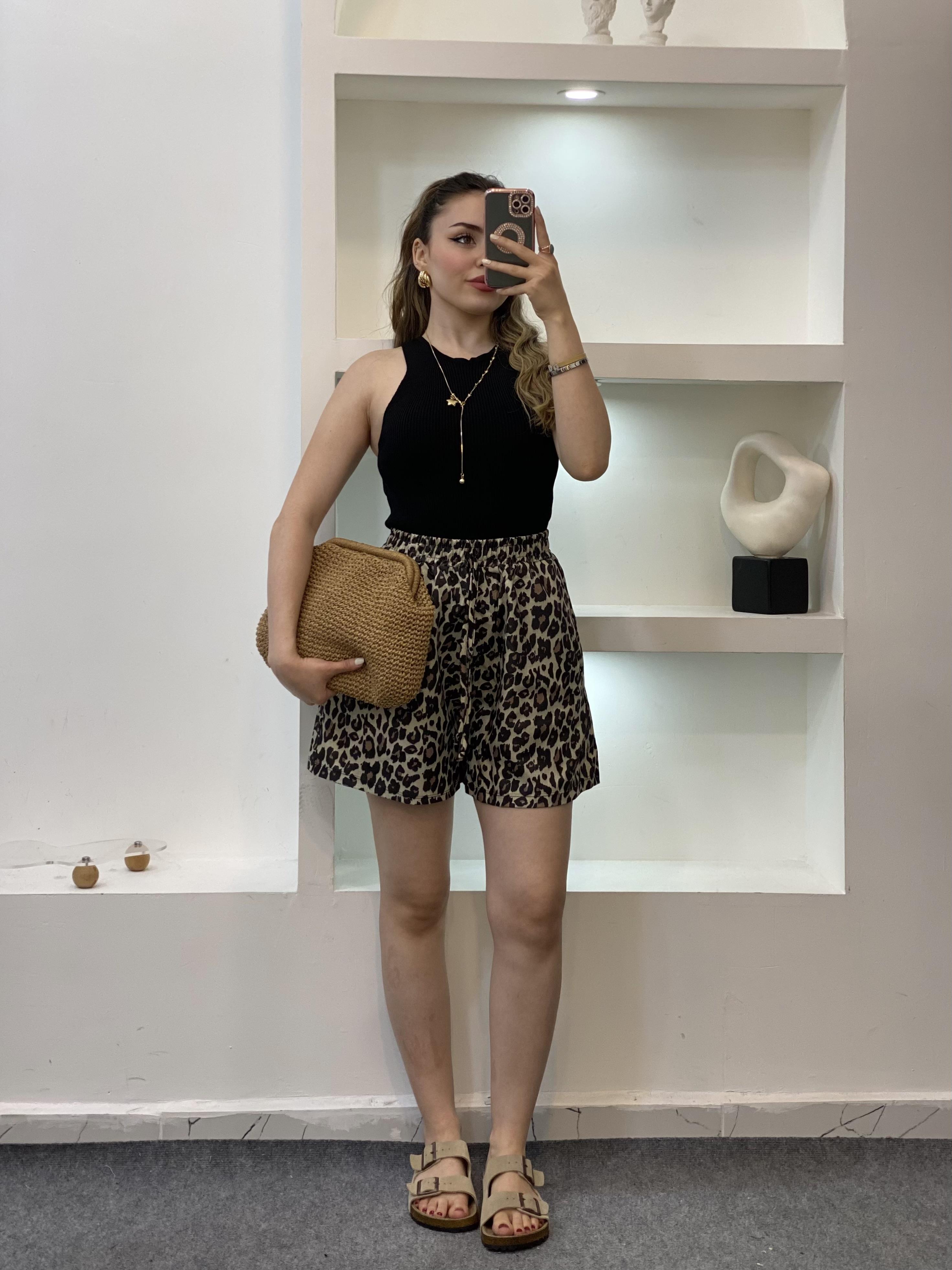 Leo Desen Cepli Model Şort