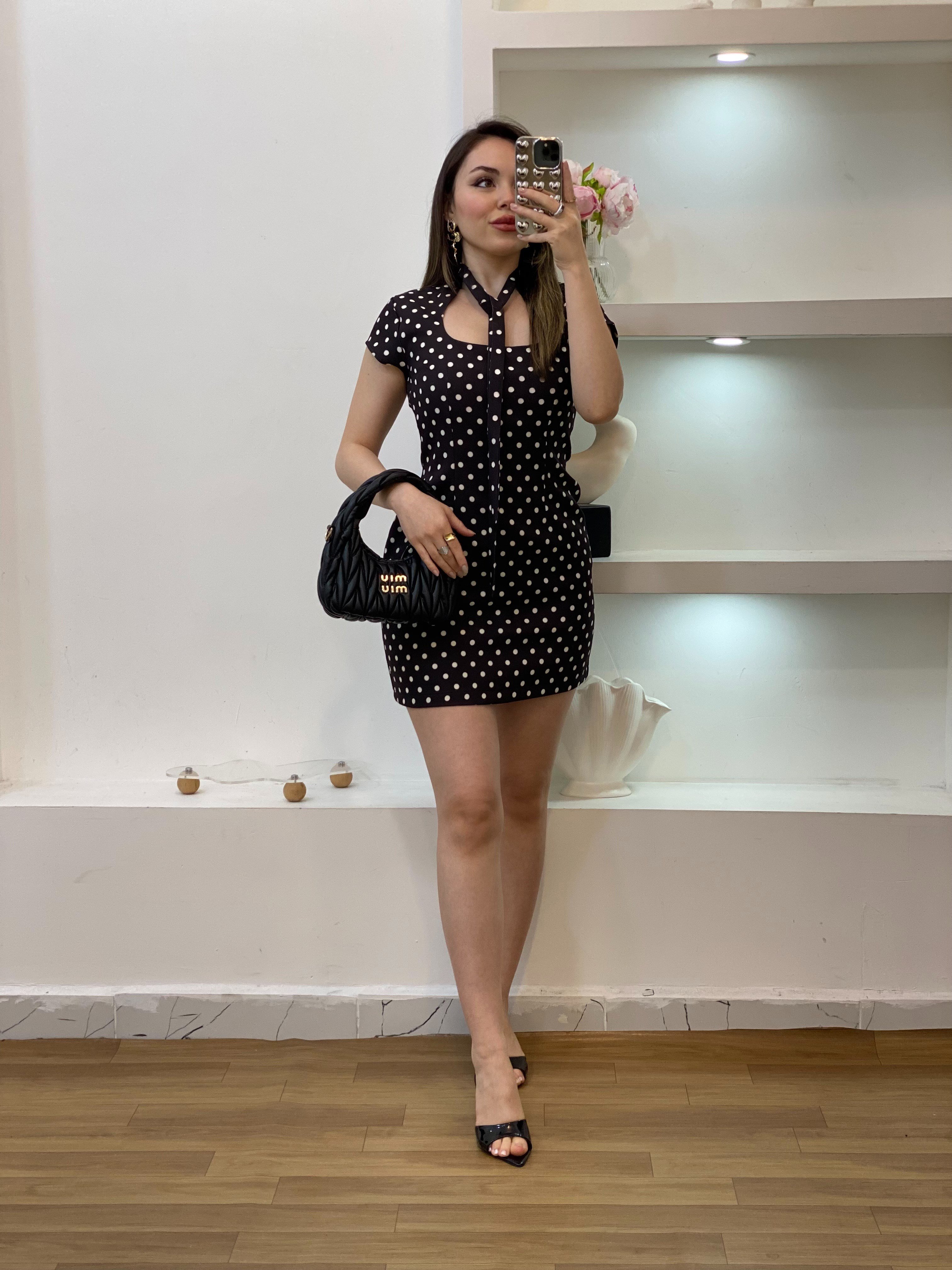 Marka Model Puantiyeli Elbise