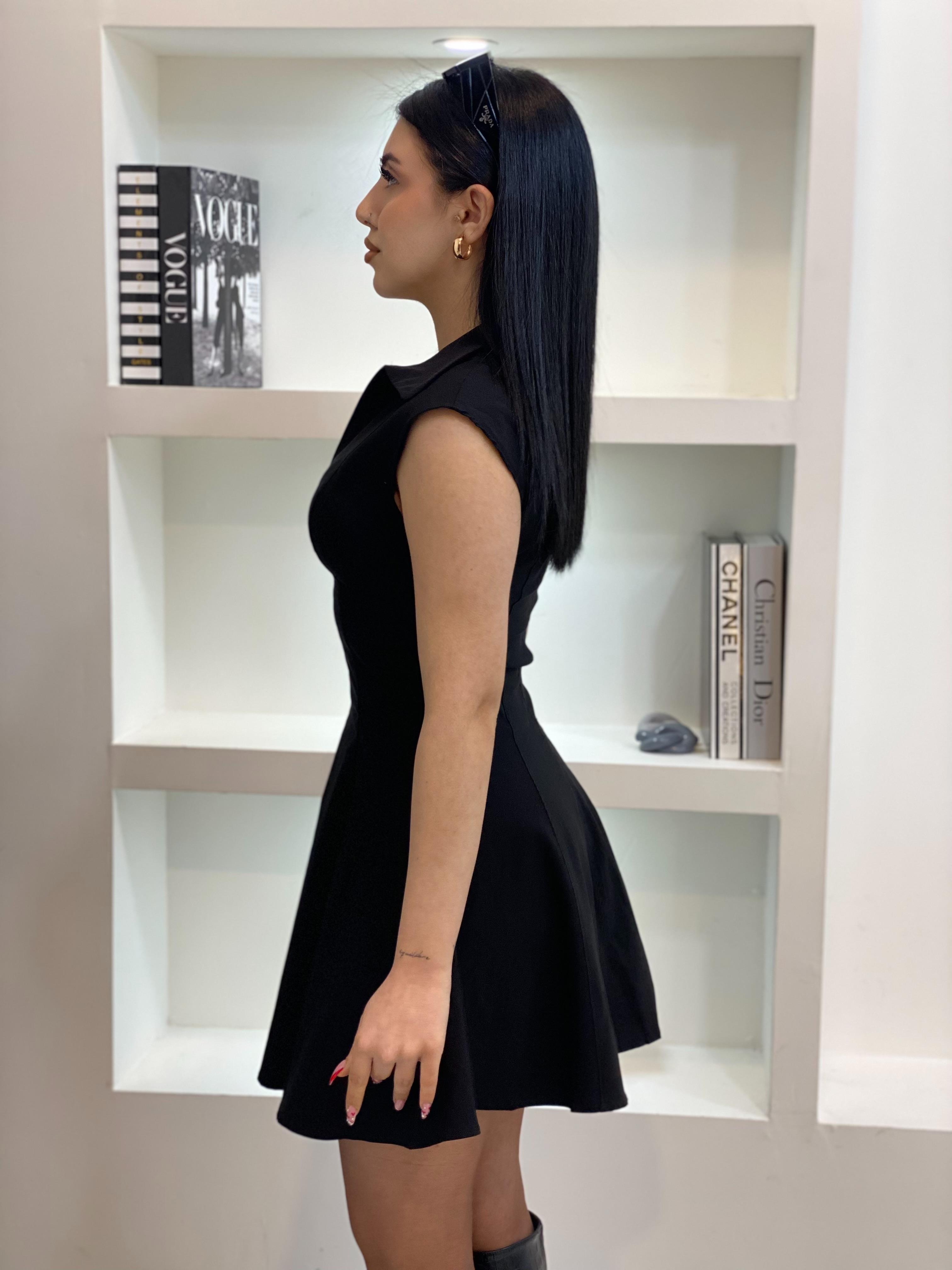 Marka Siyah Fermuarlı Model Volanlı Elbise