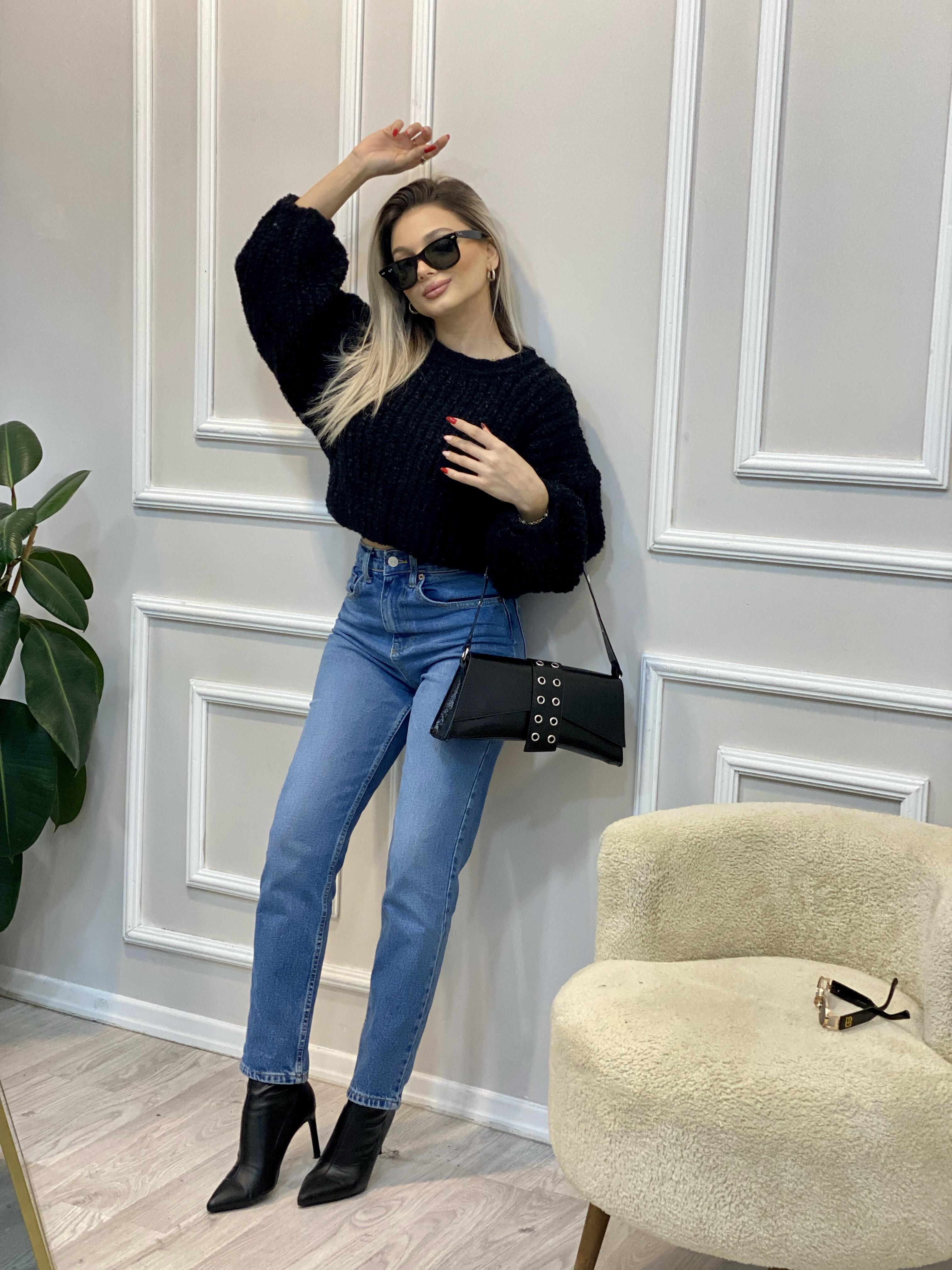 Mavi Tırnaklı Yüksek Bel Boy Fit Jean 