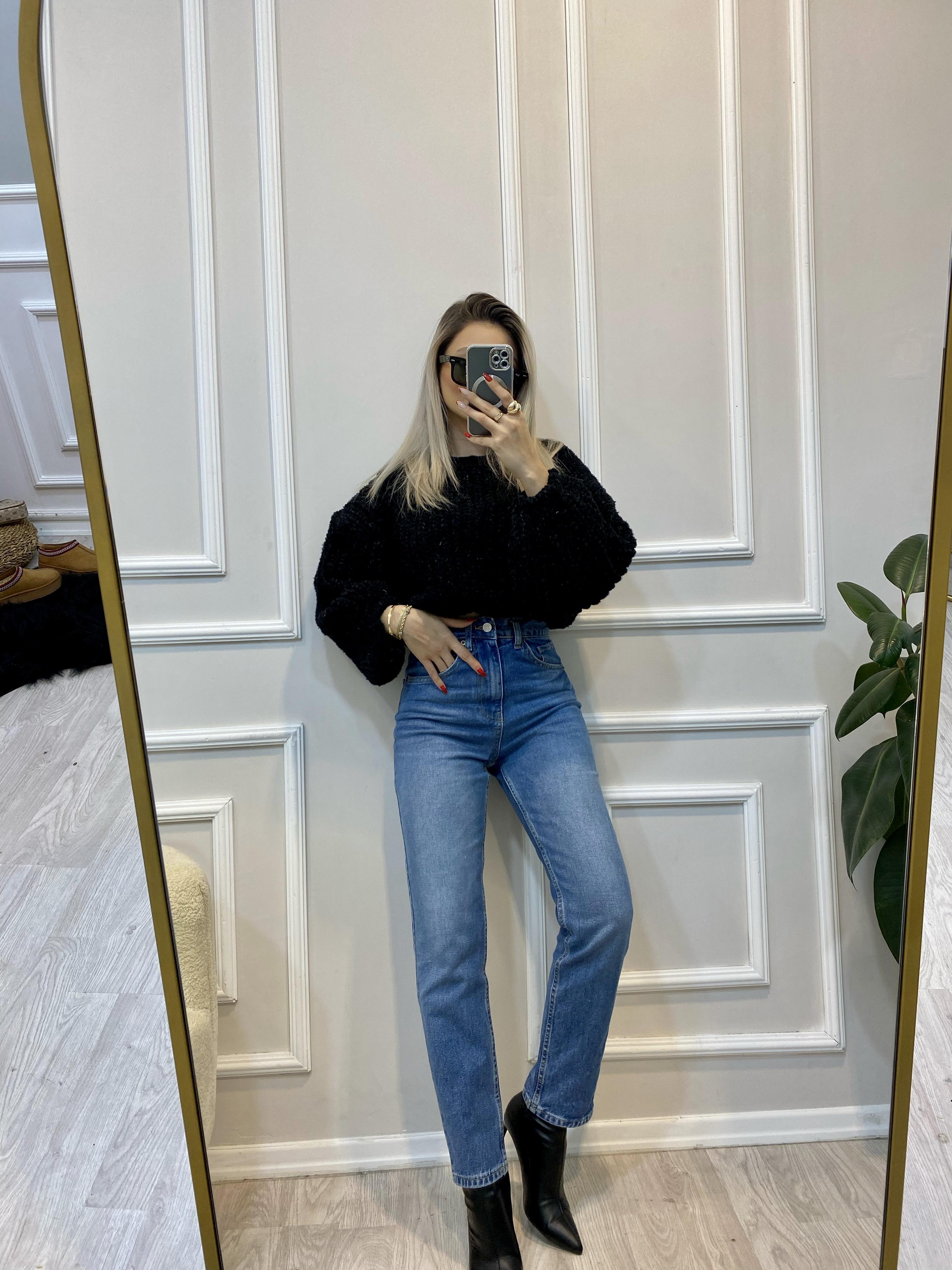 Mavi Tırnaklı Yüksek Bel Boy Fit Jean 