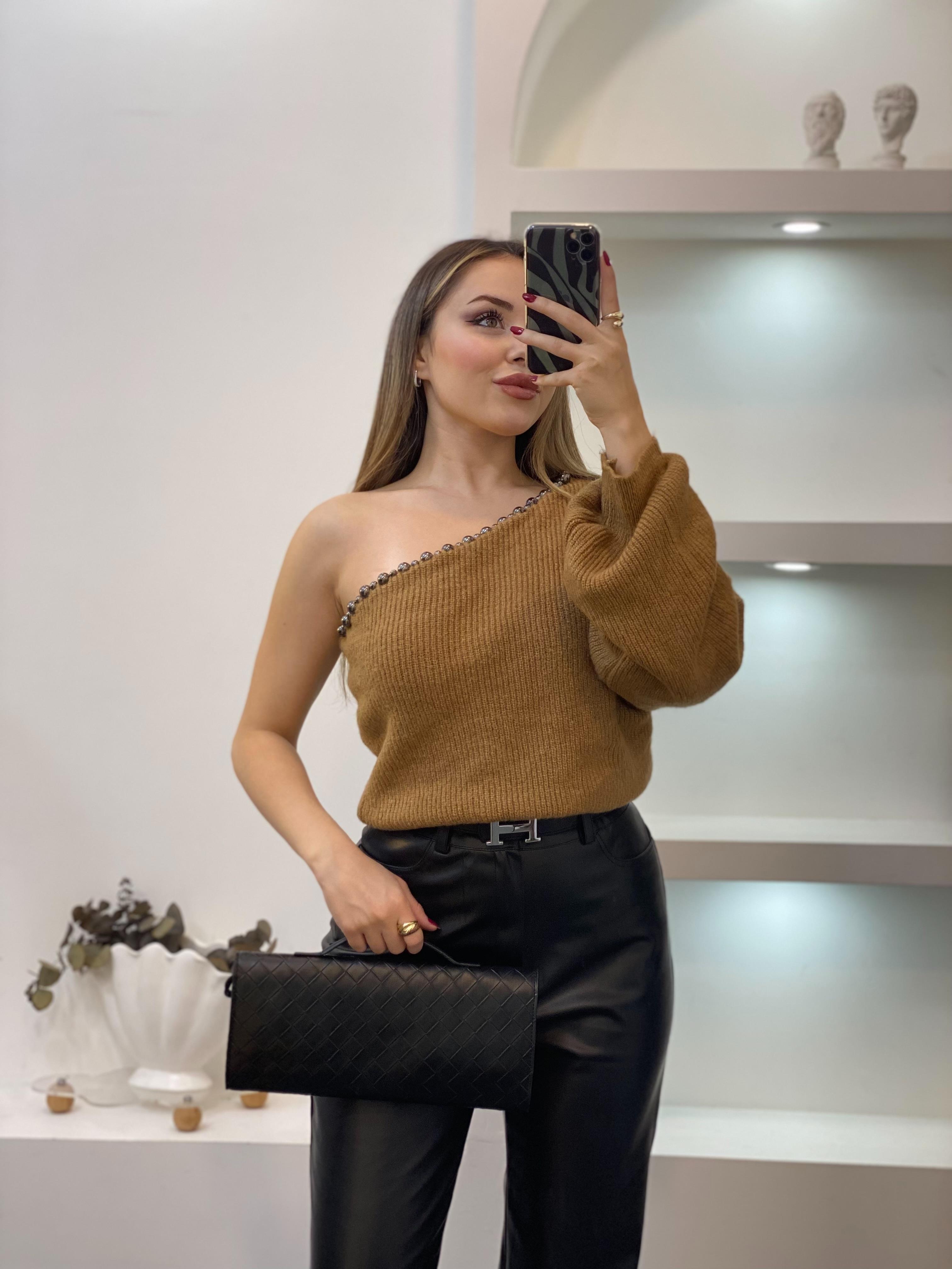 Nisan Marka Camel Premium Kalite İnci Detaylı Kazak