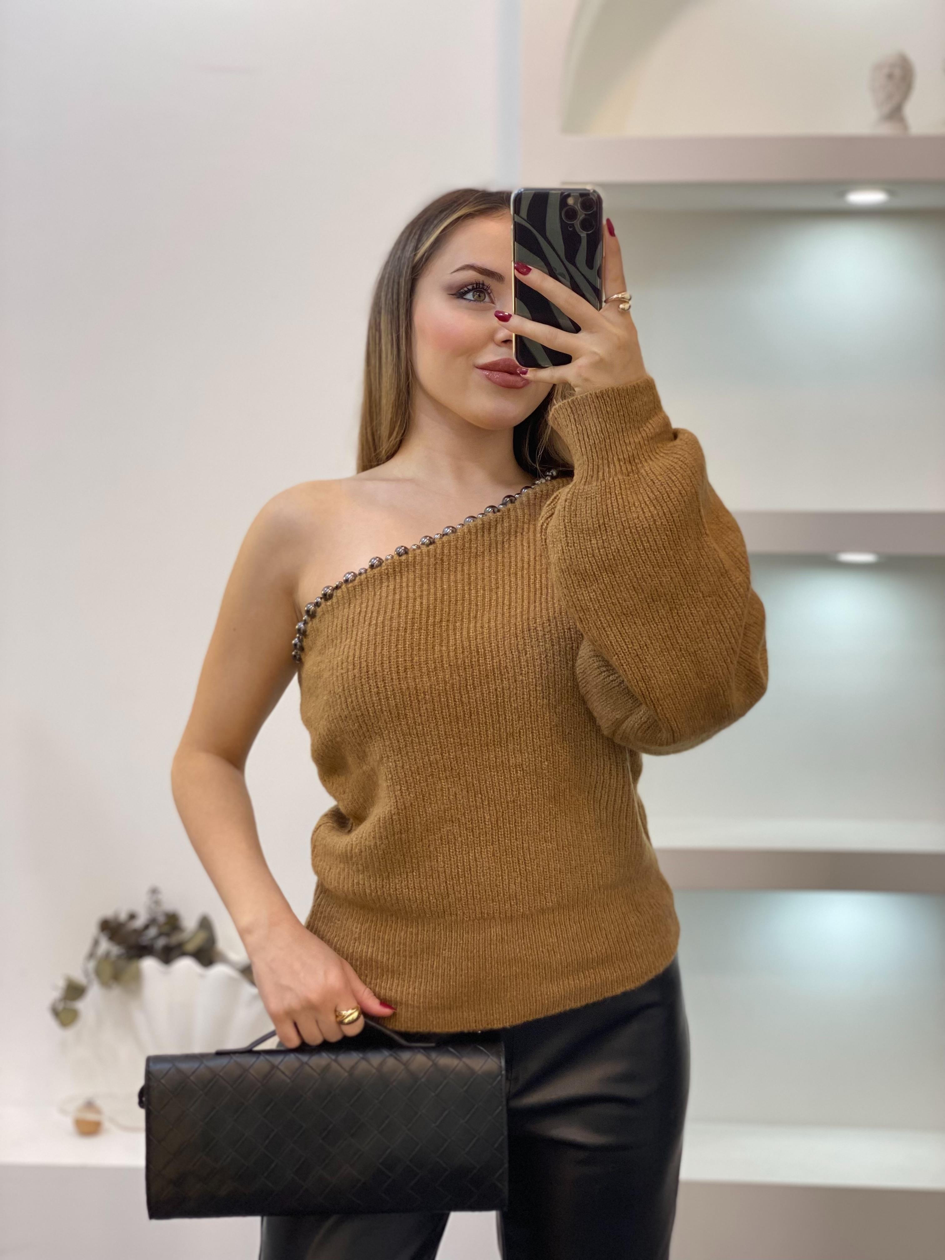 Nisan Marka Camel Premium Kalite İnci Detaylı Kazak