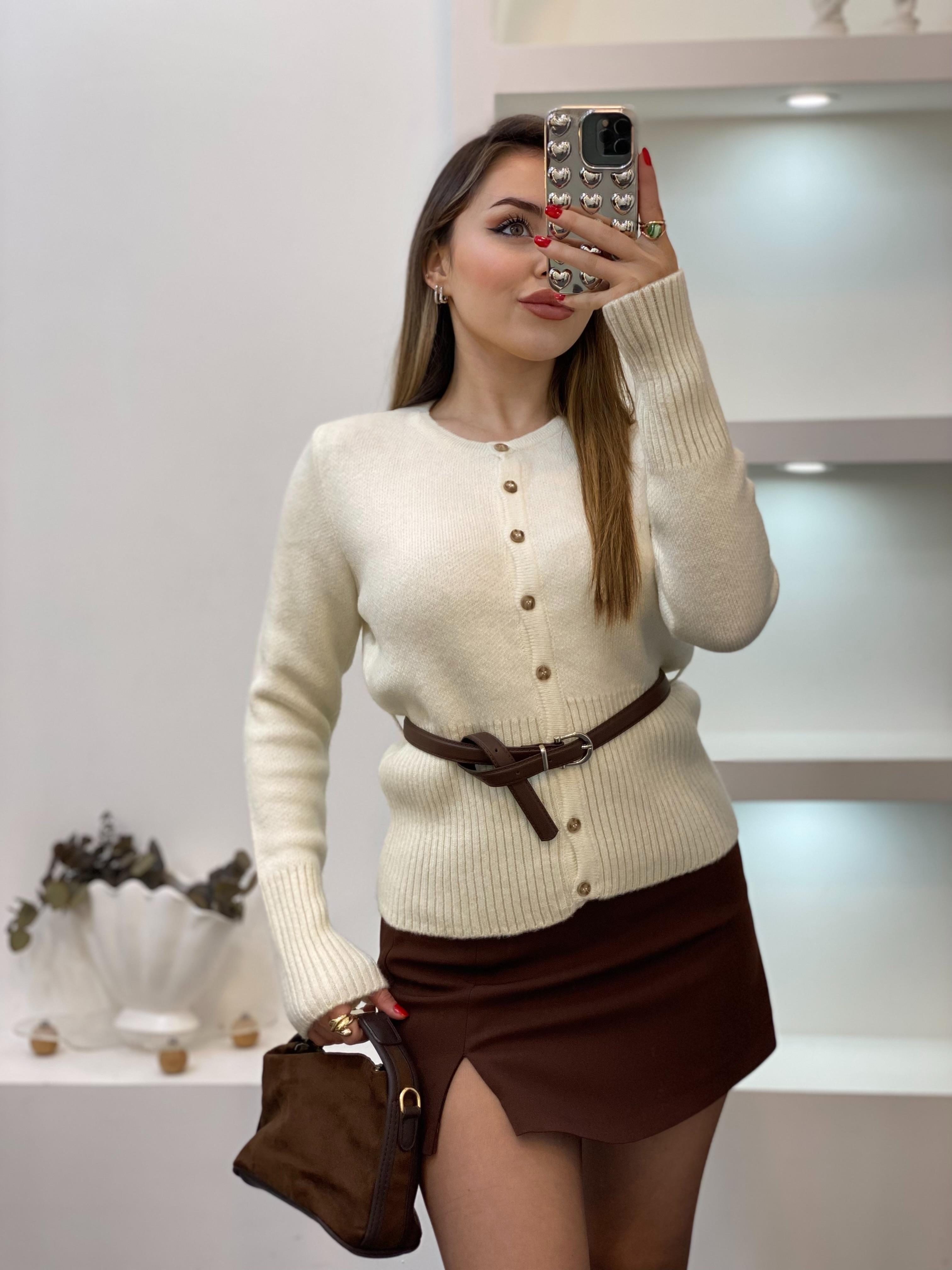 Nisan Marka Ekru Premium  Kemerli Hırka