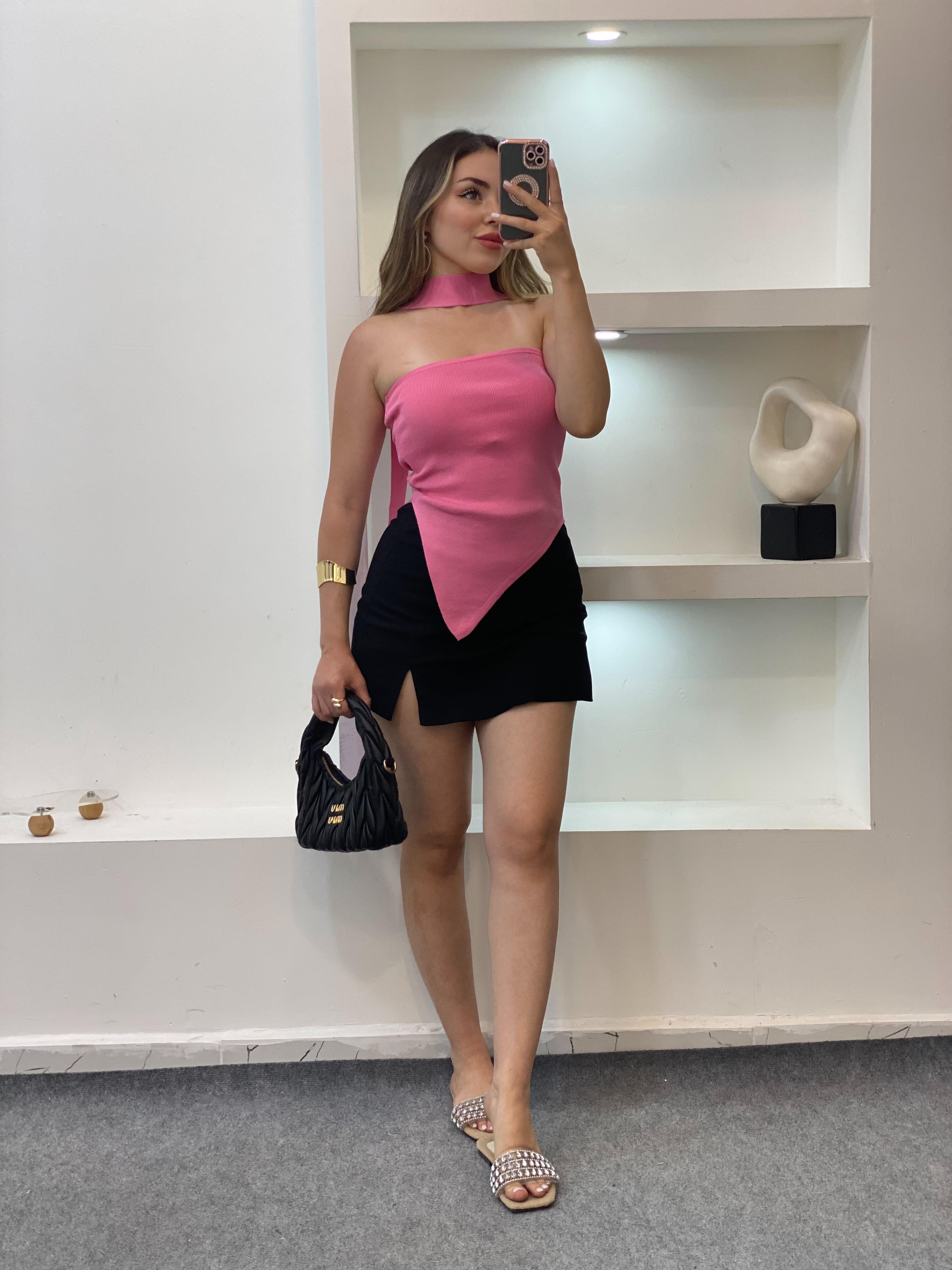 Pembe Fularlı Triko Bluz