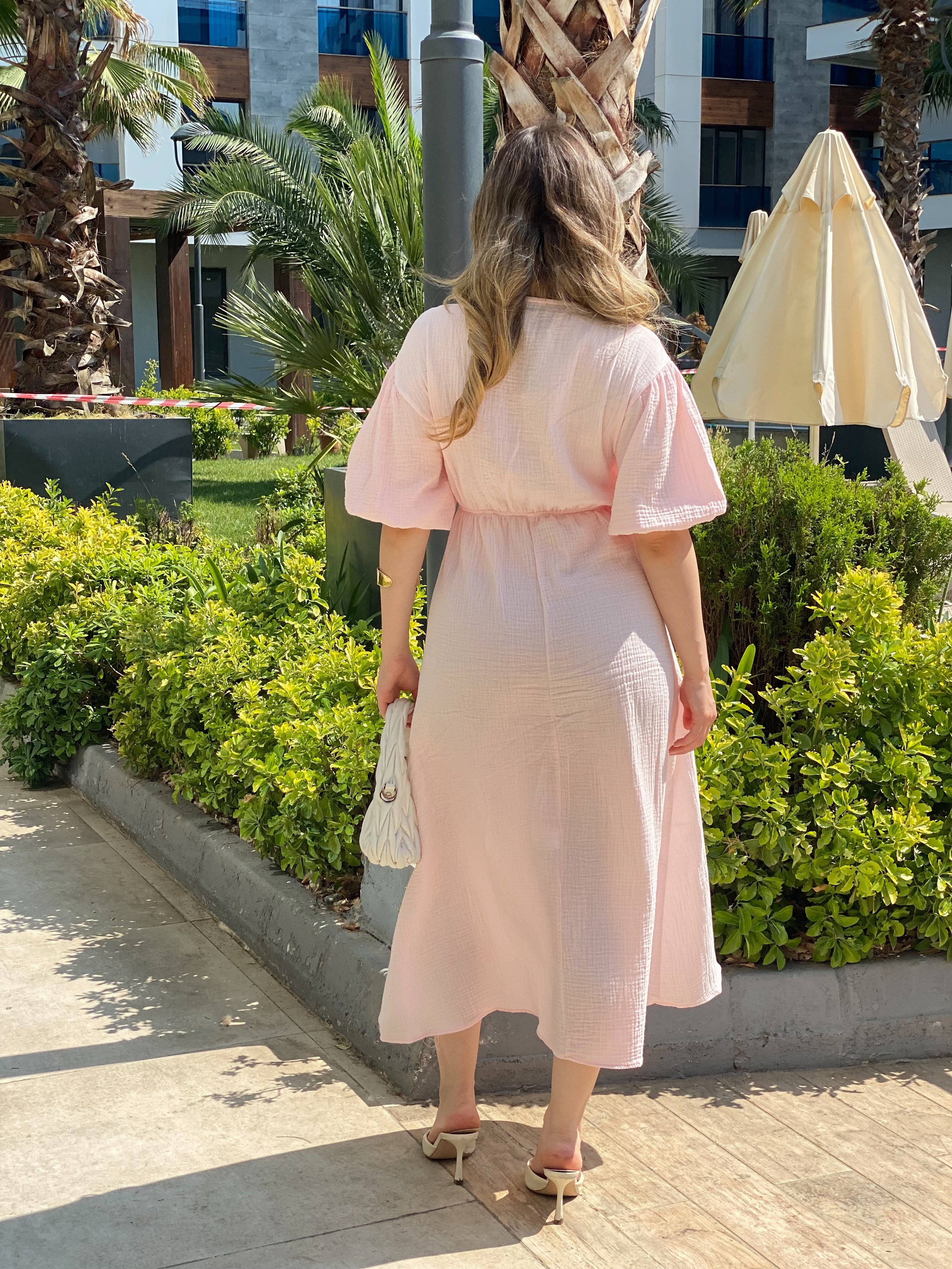 Pudra Pembe Önü Bağcıklı Model Elbise