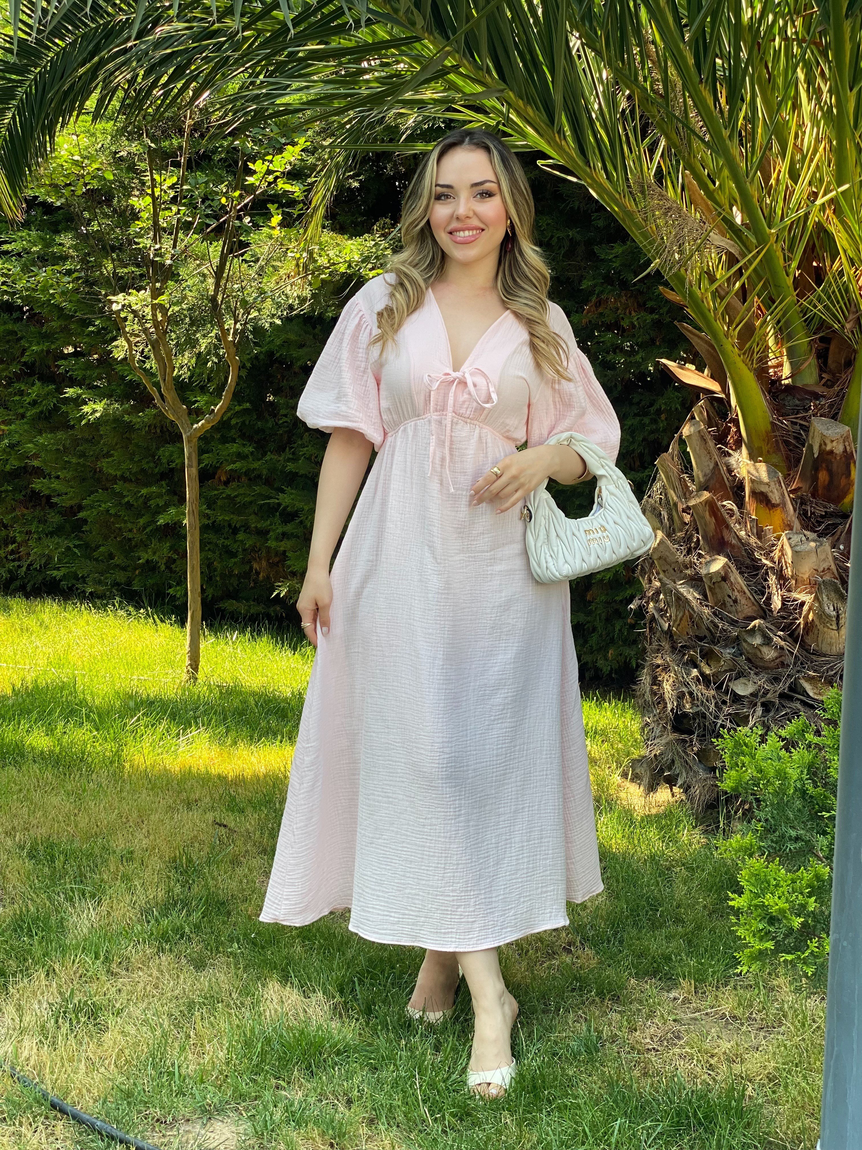 Pudra Pembe Önü Bağcıklı Model Elbise