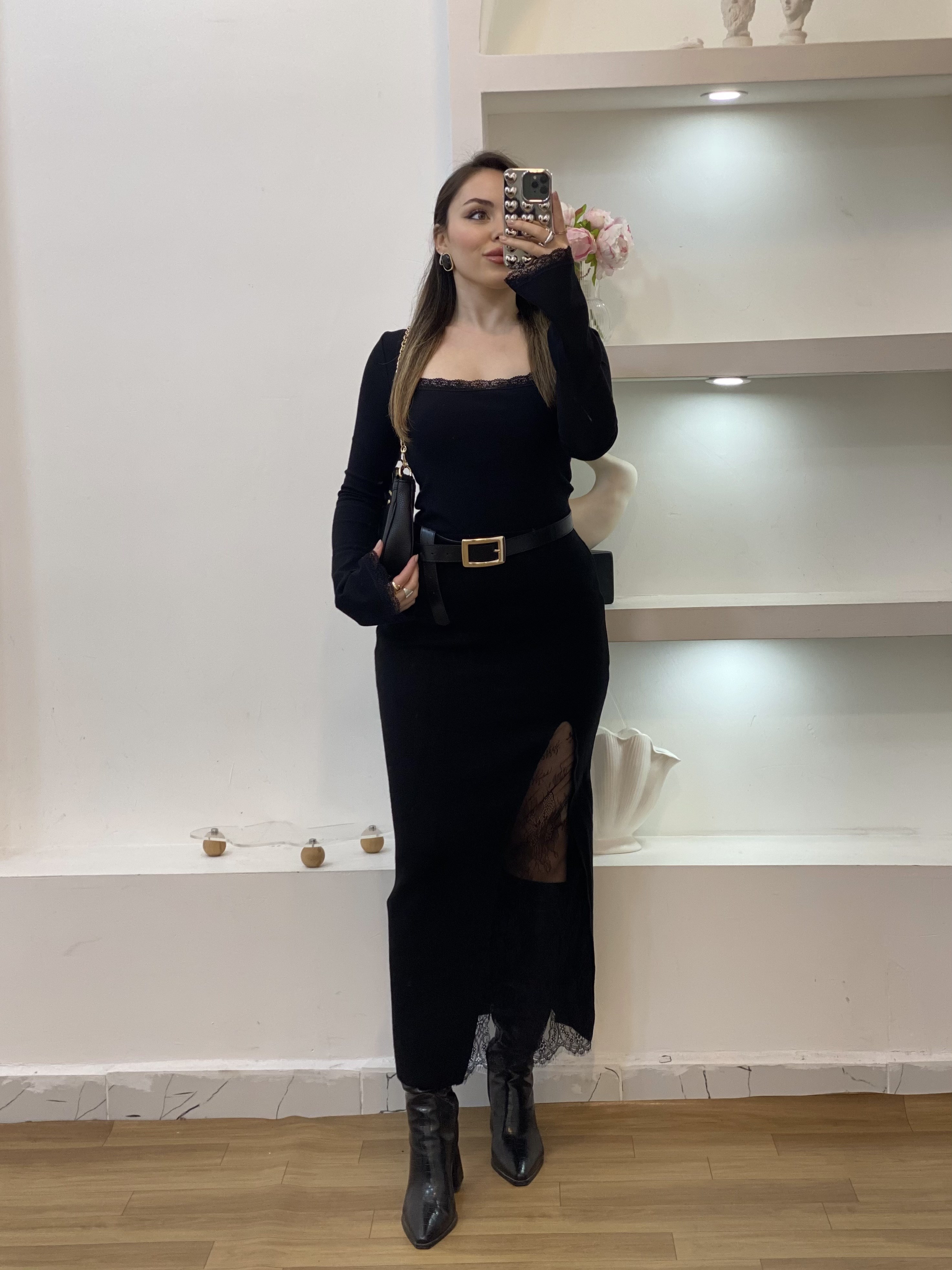 Q Marka Siyah Dantel Detaylı Triko Etek