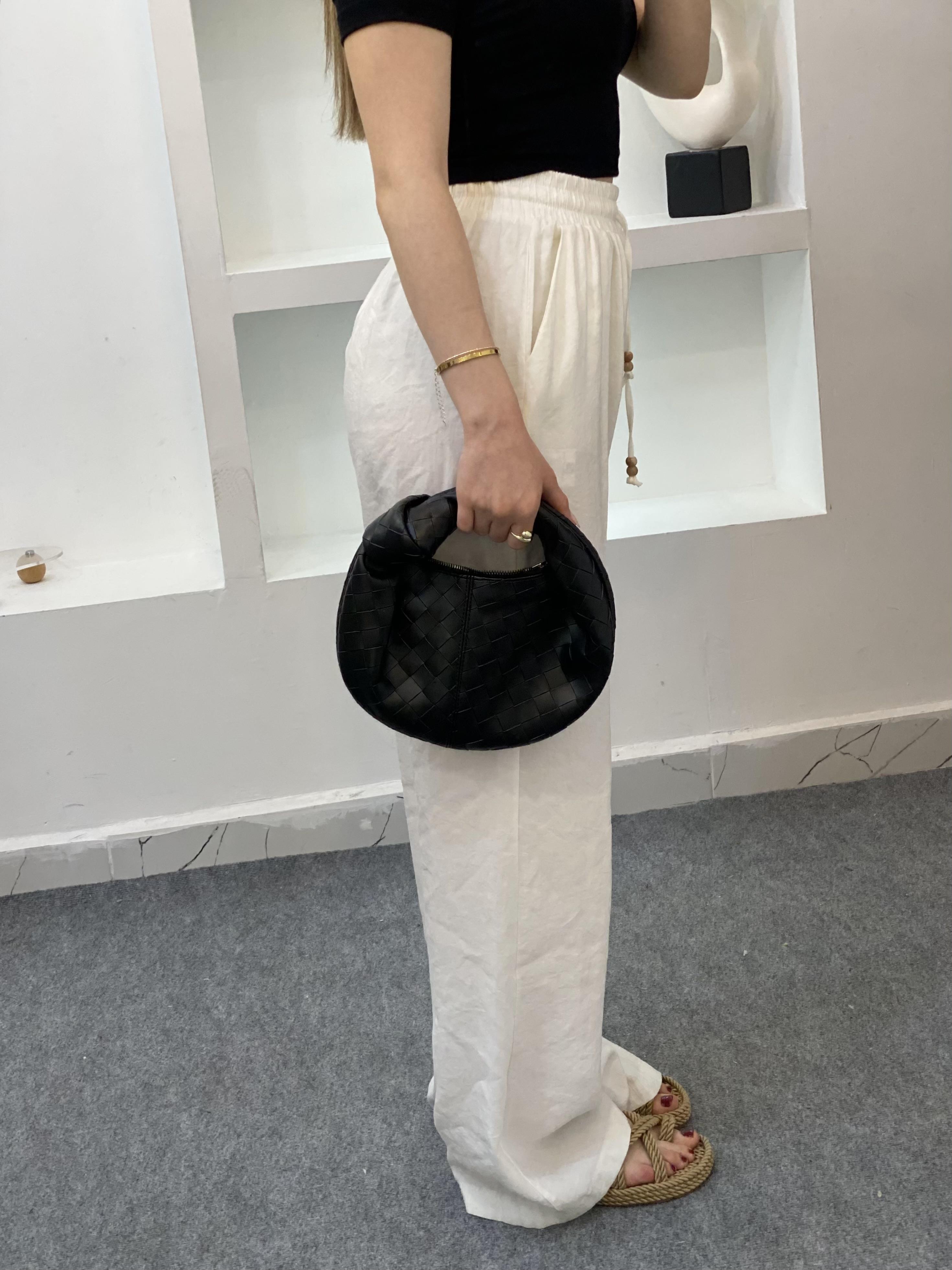 Quzu Marka Beyaz Renk Premium Kalite Beli Lastikli Palazzo Pantolon 