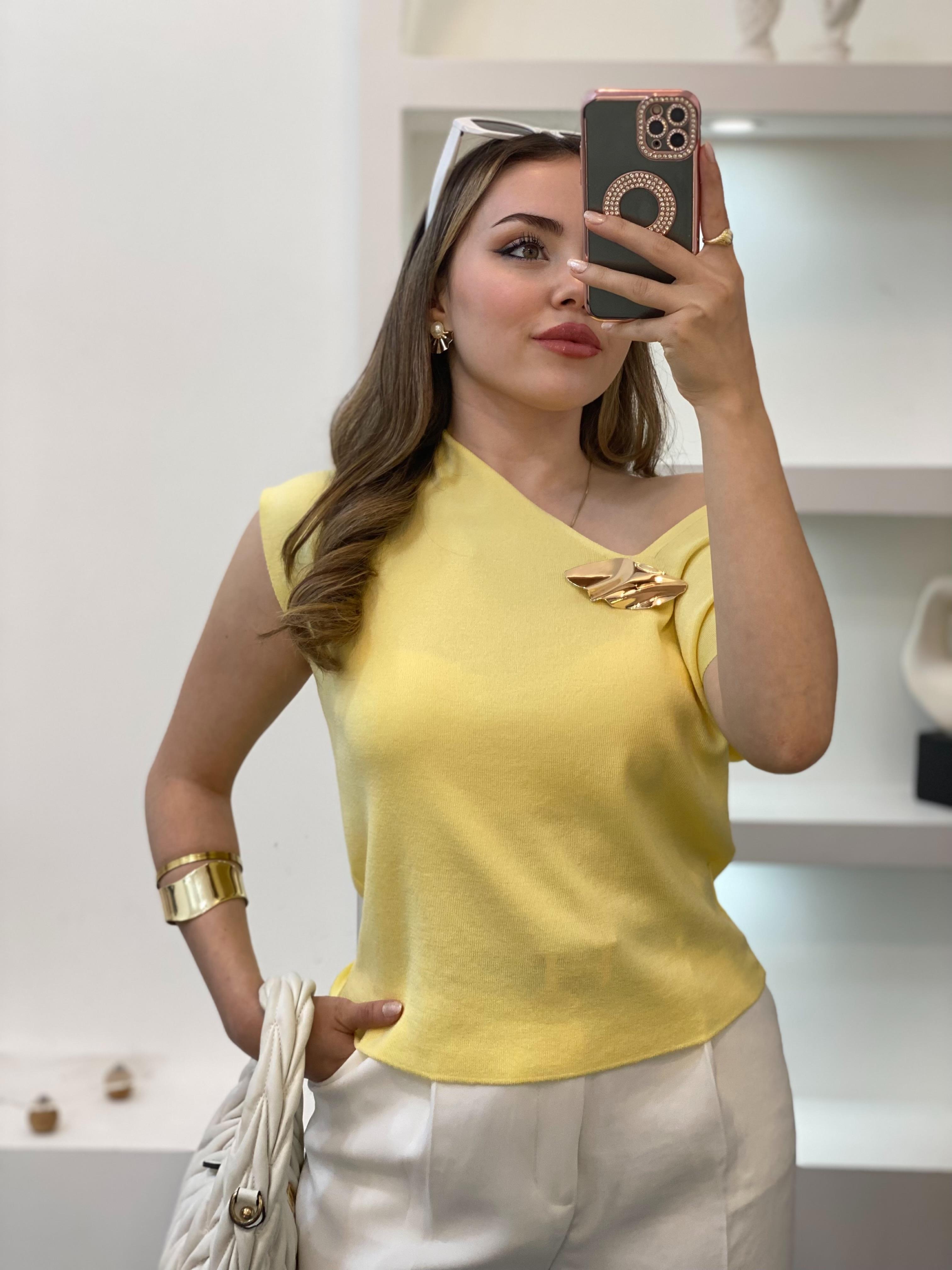 Sarı Gold Toka Detaylı Triko Bluz