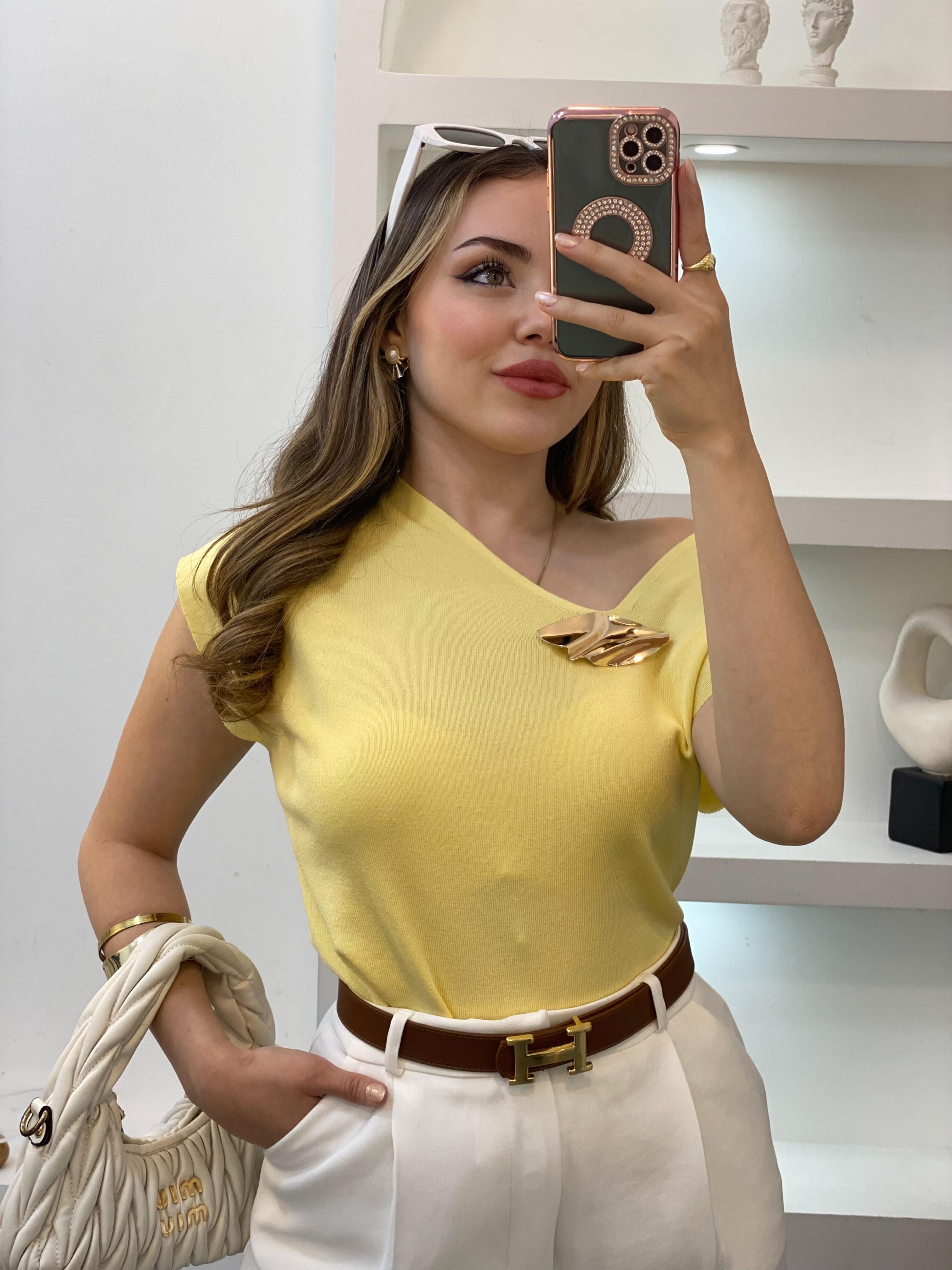 Sarı Gold Toka Detaylı Triko Bluz