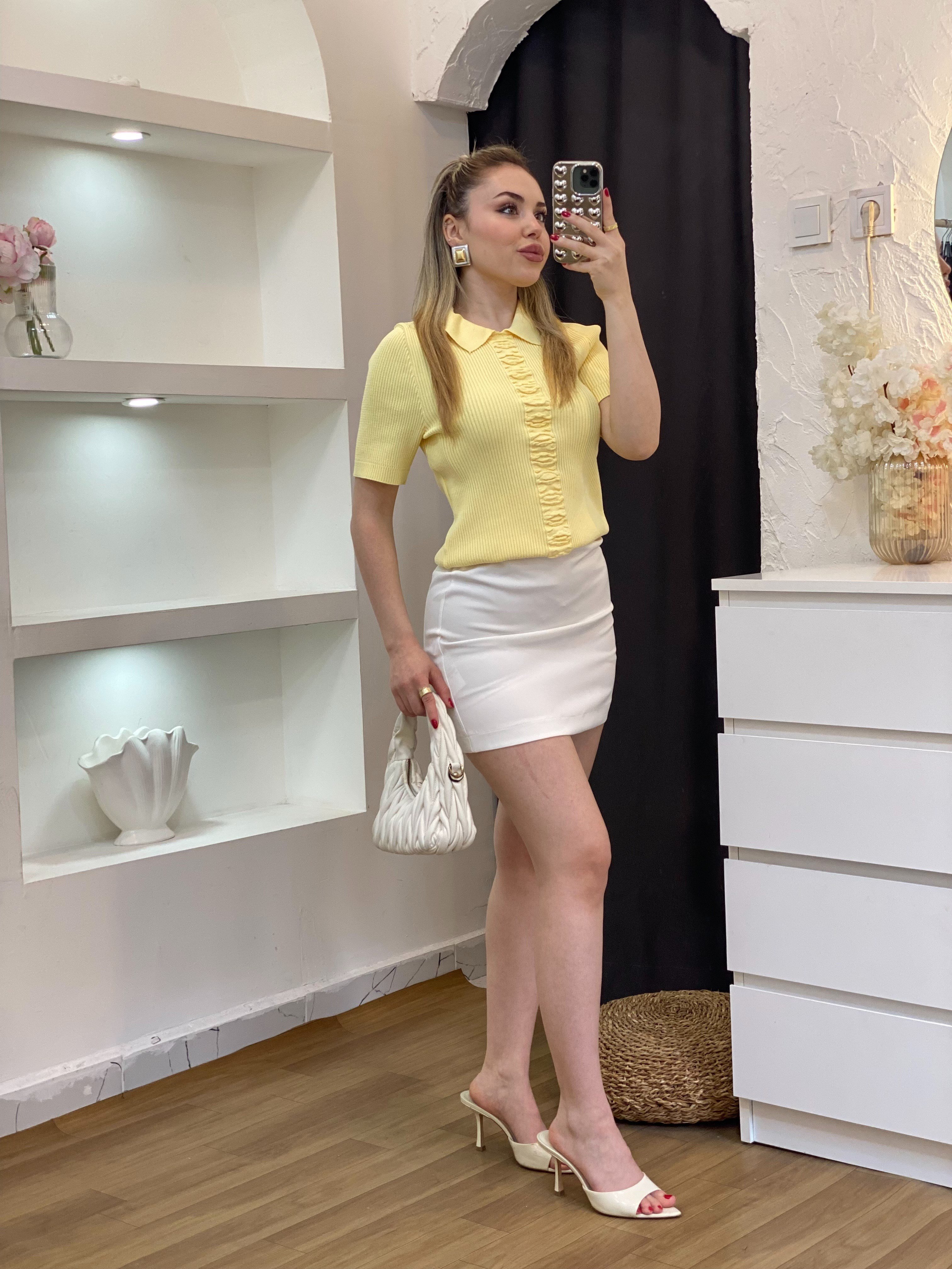 Sarı Önü Desenli Elit Triko Bluz