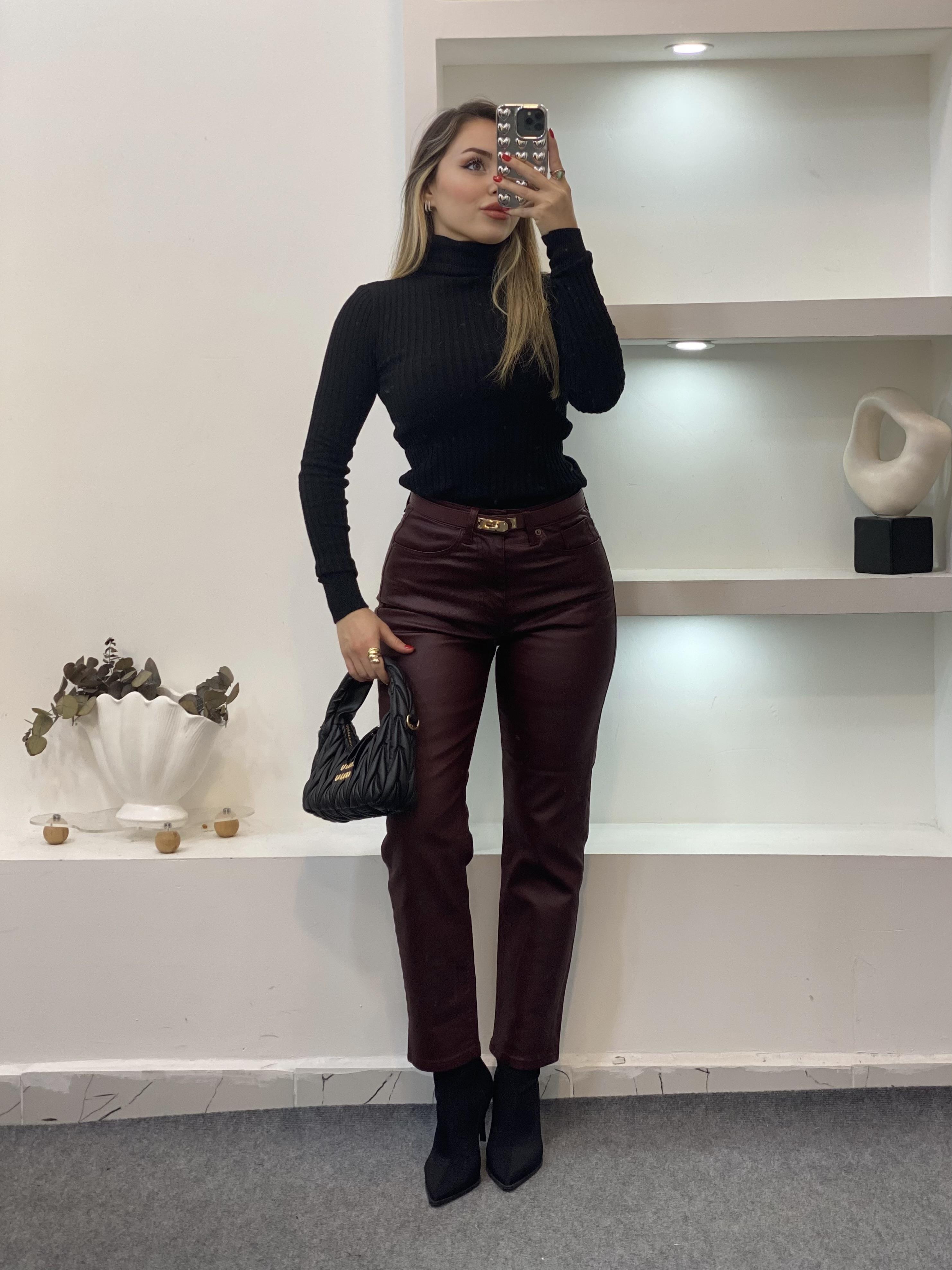 Siyah Balıkçı Yaka Triko