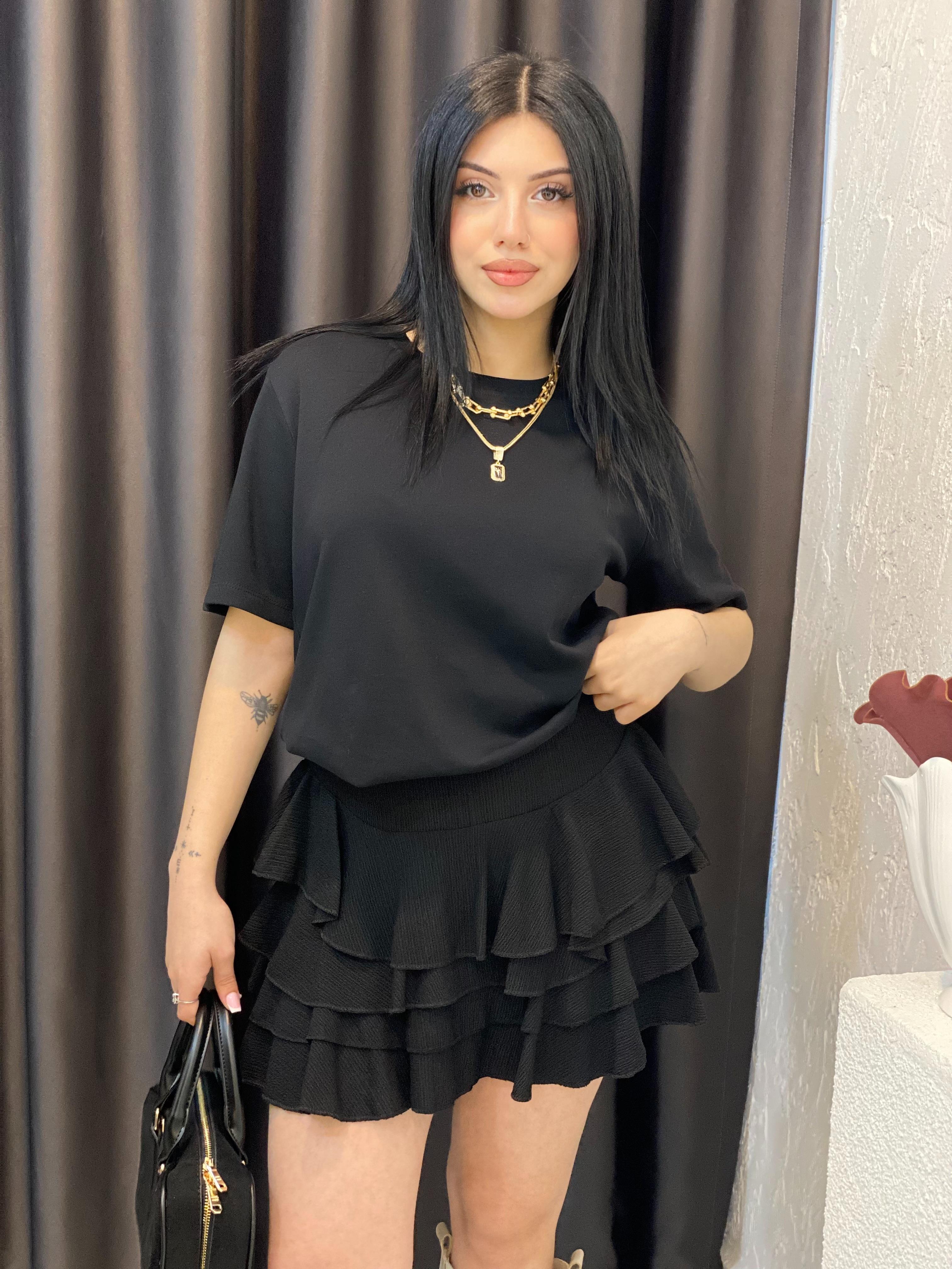 Siyah Beli Lastikli Volanlı Model Etek