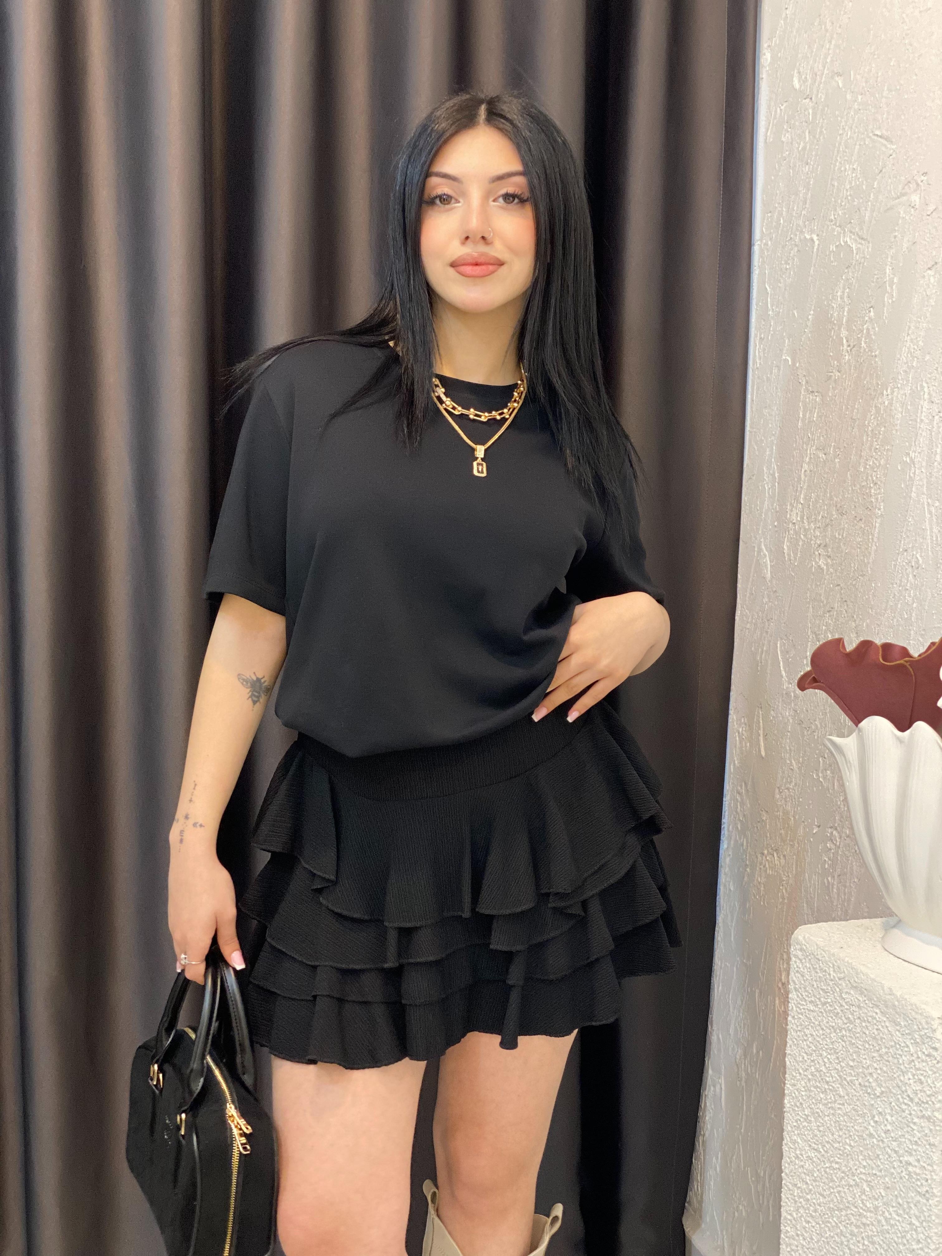 Siyah Beli Lastikli Volanlı Model Etek