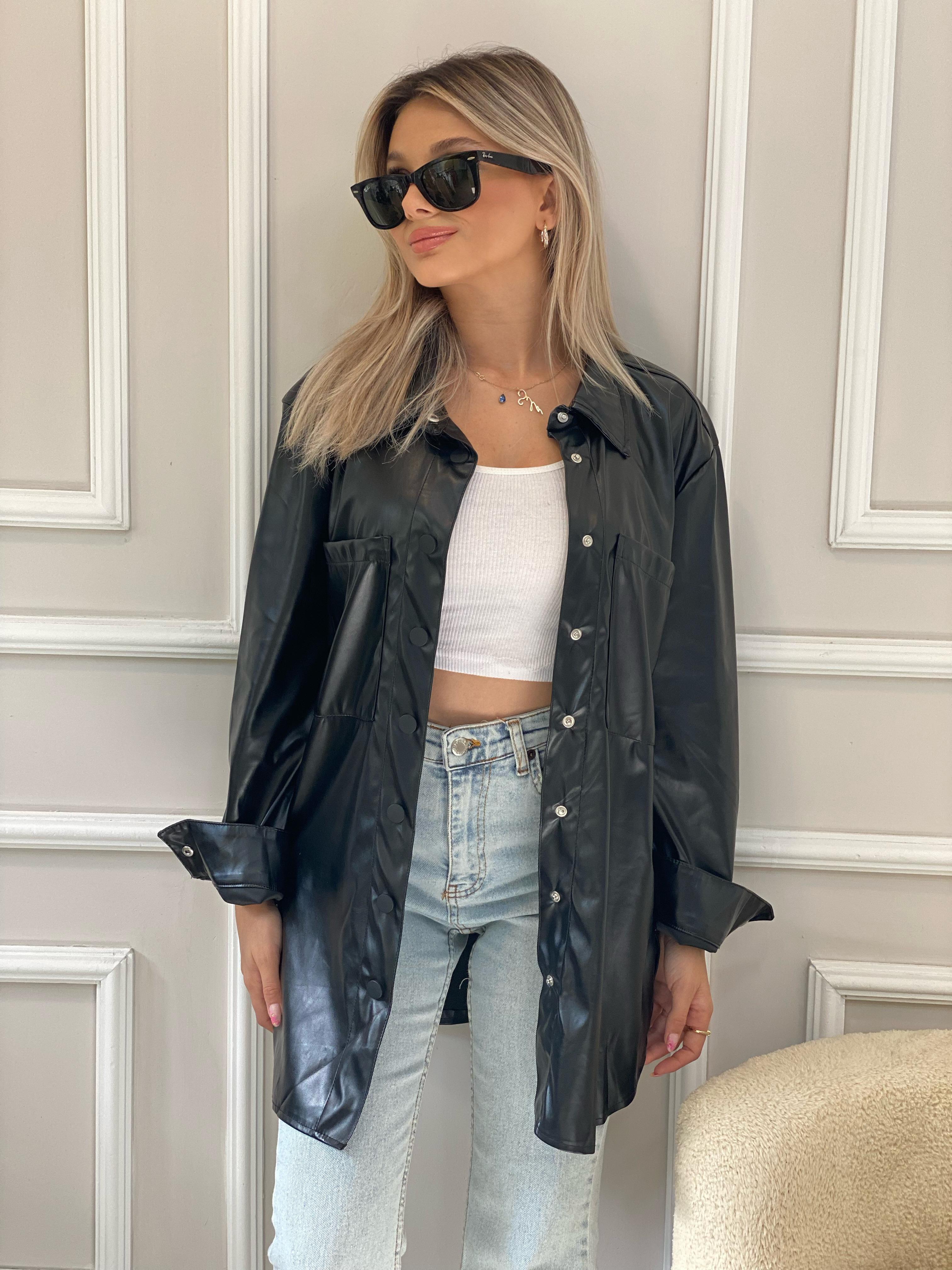 Siyah Cepli Deri Gömlek 