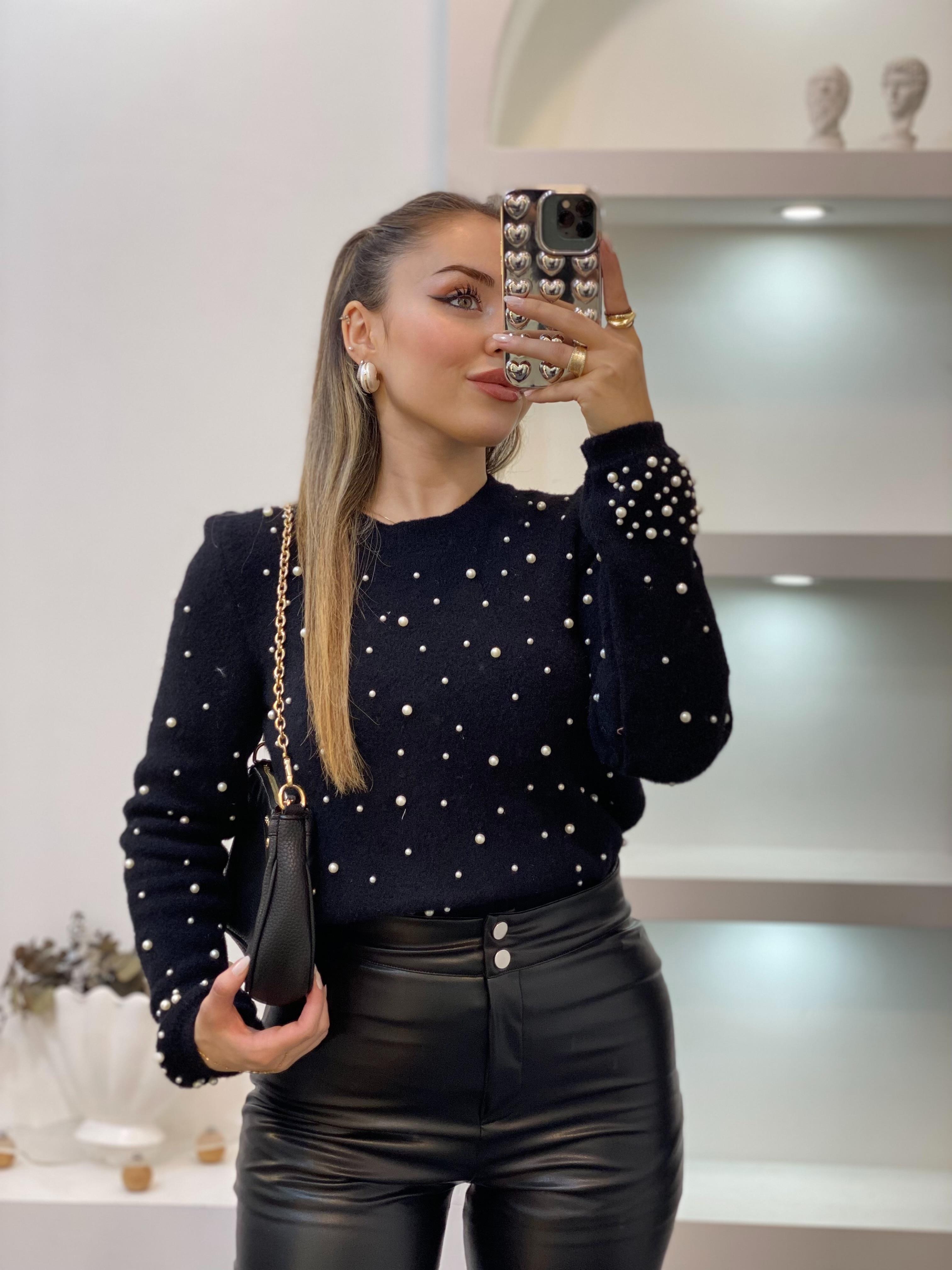 Siyah Dağınık İncili Yumoş Dokulu Kazak