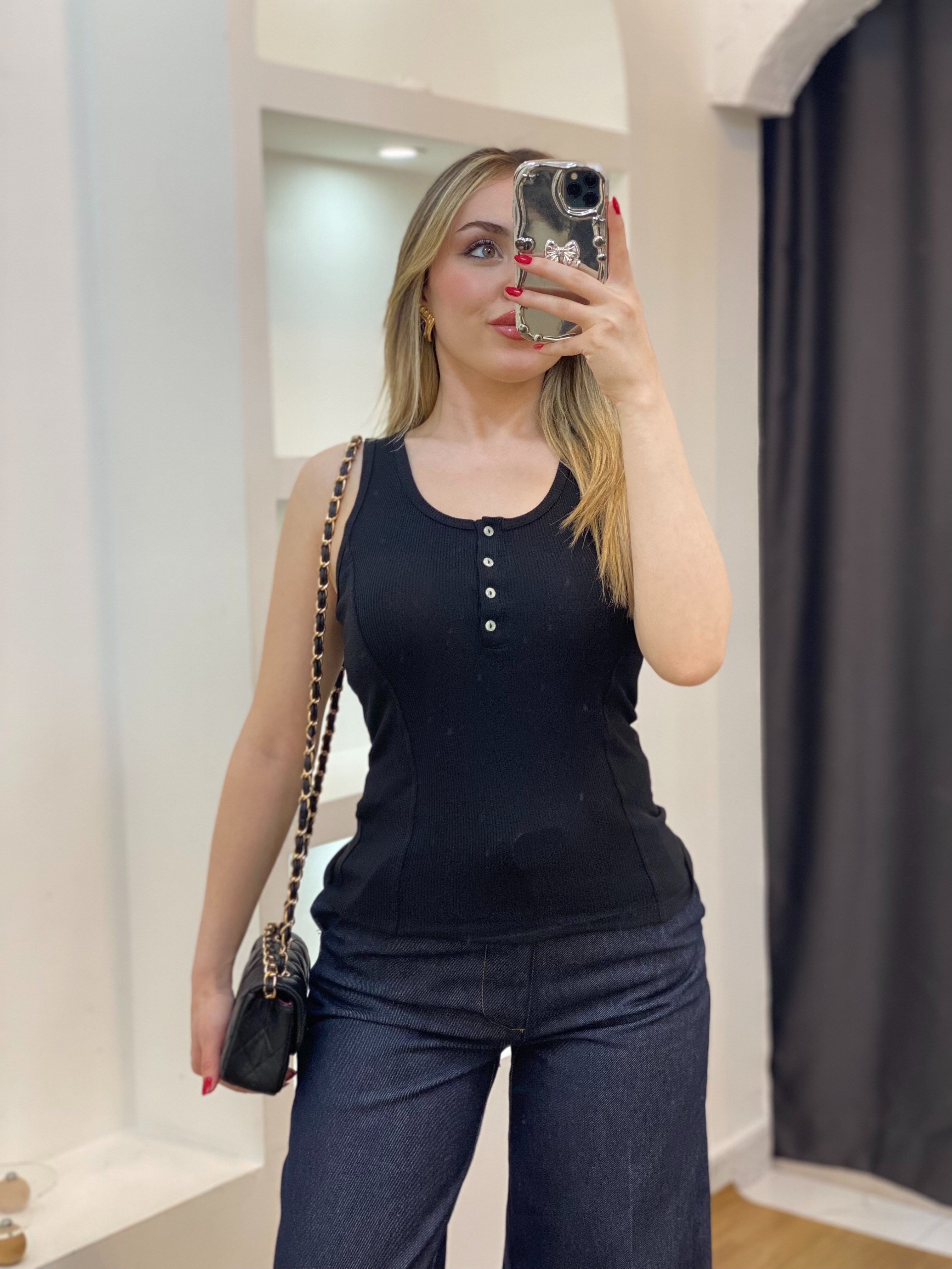 Siyah Düğmeli Fitilli Basic  Bluz