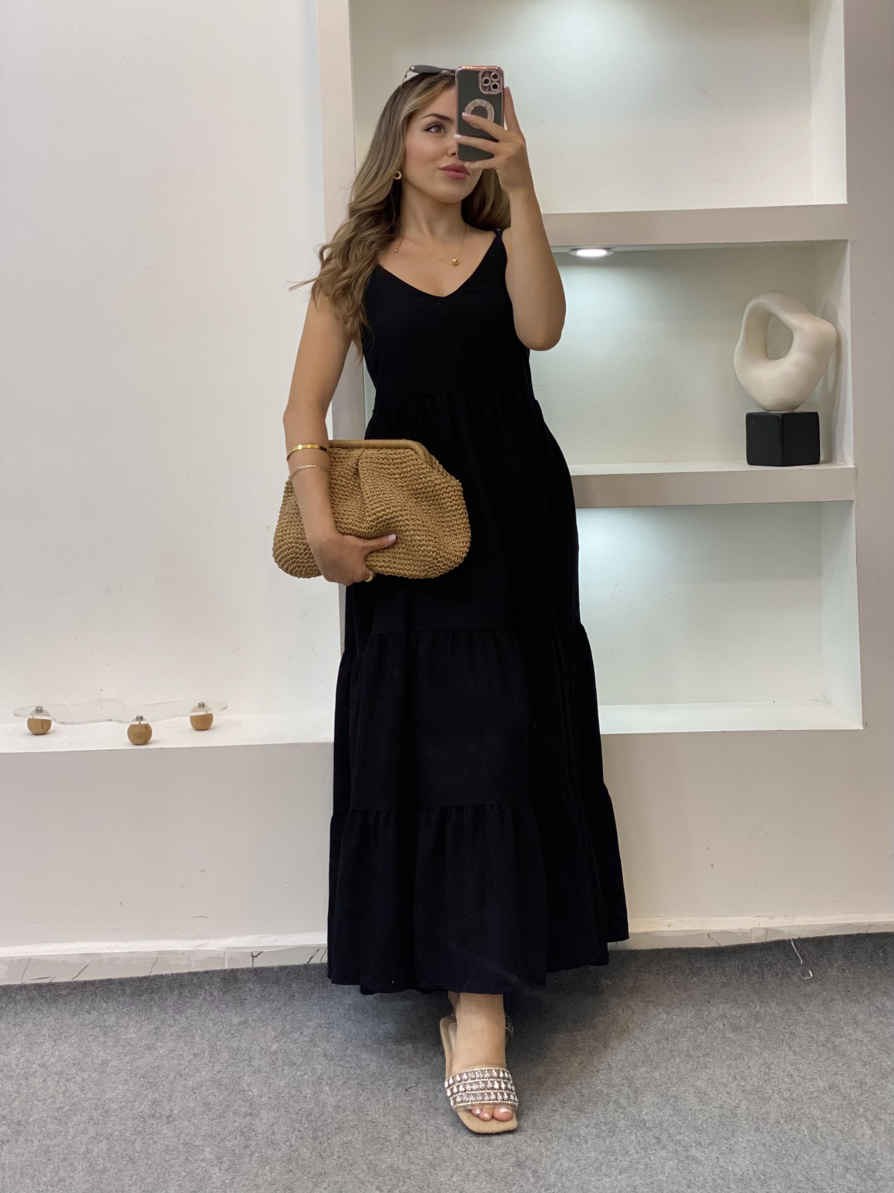Siyah İnce Askılı Elbise