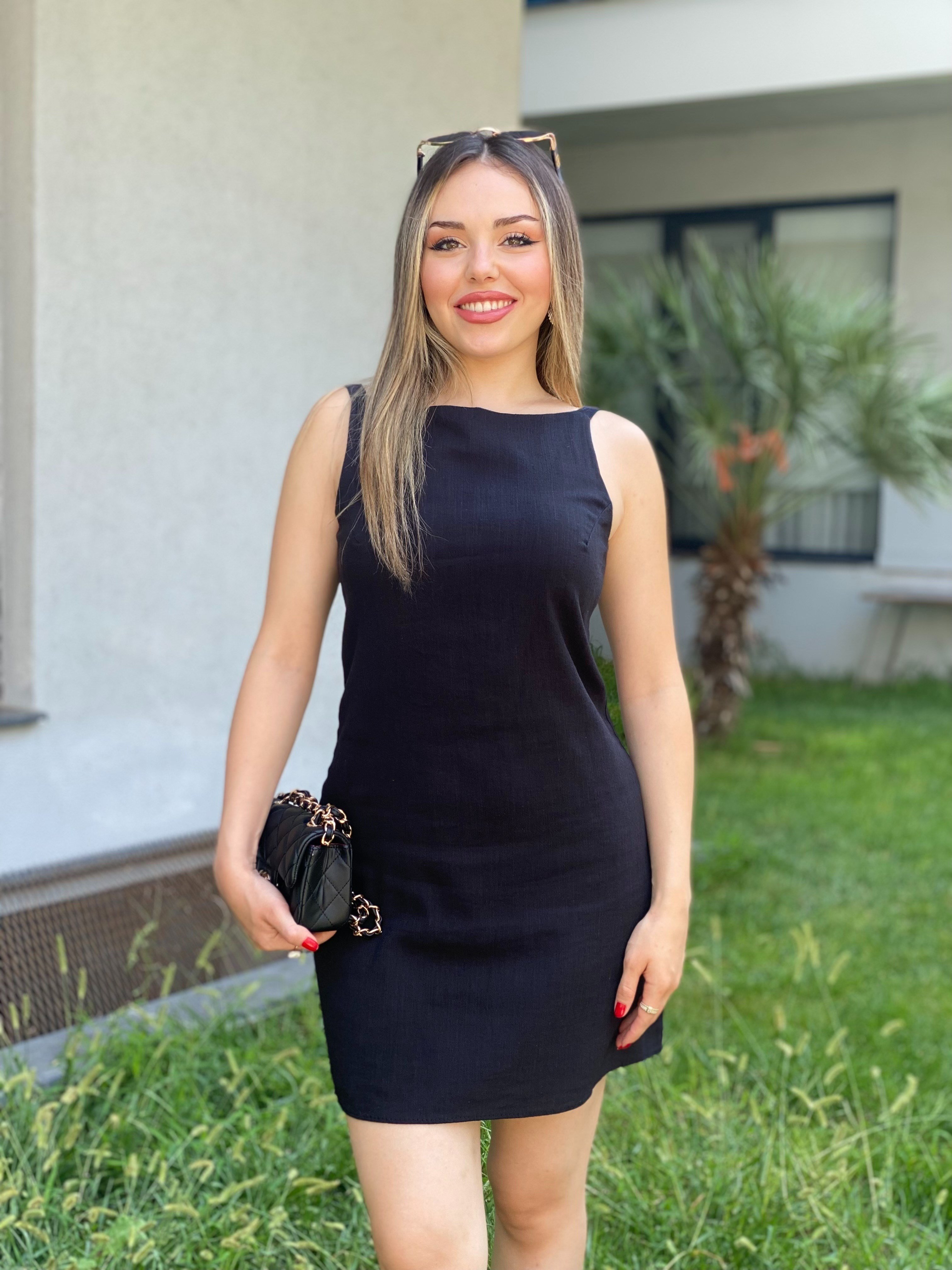 Siyah Keten Elbise 