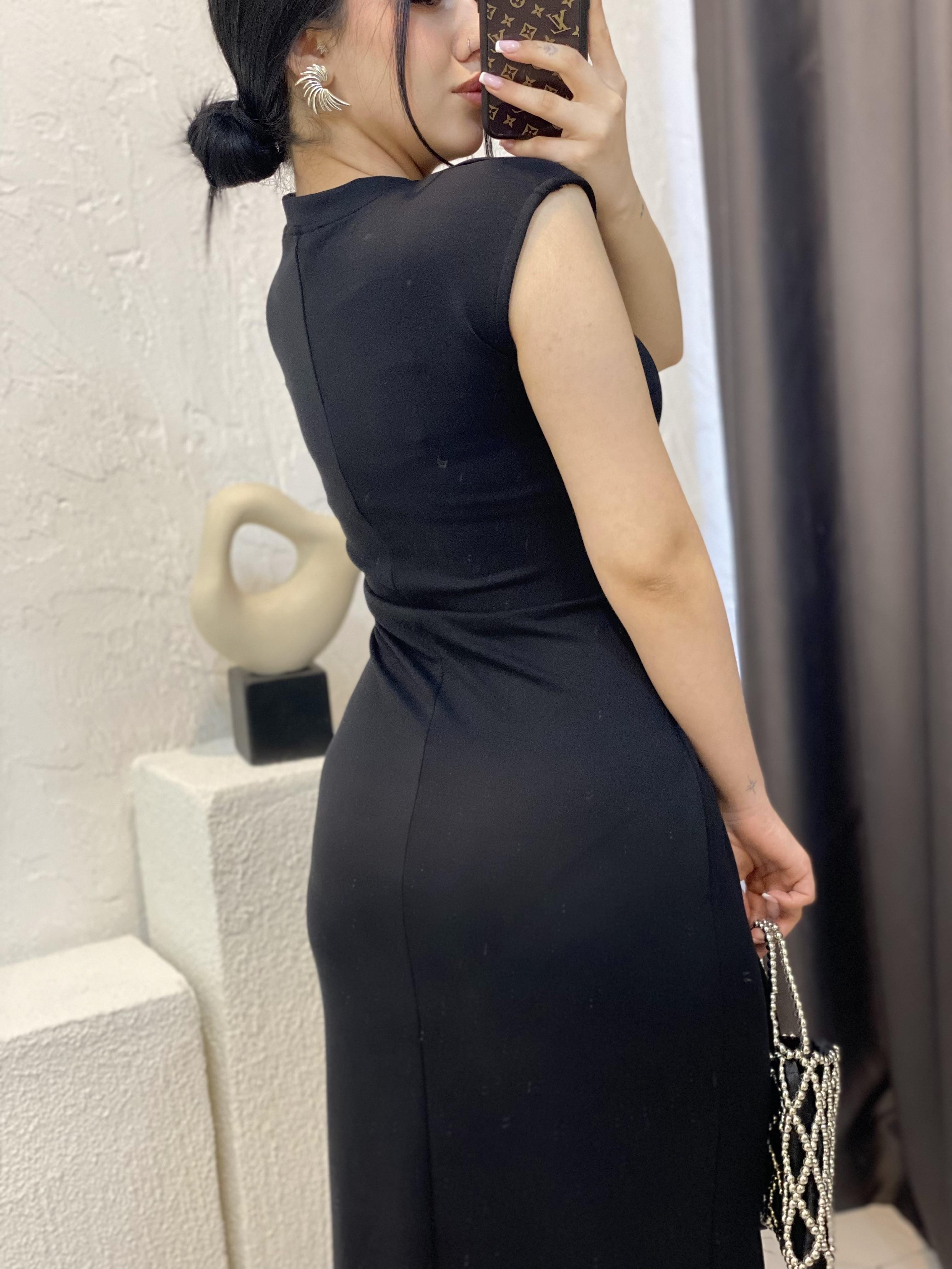 Siyah Kuşak Detaylı Modal Kumaş Elbise 