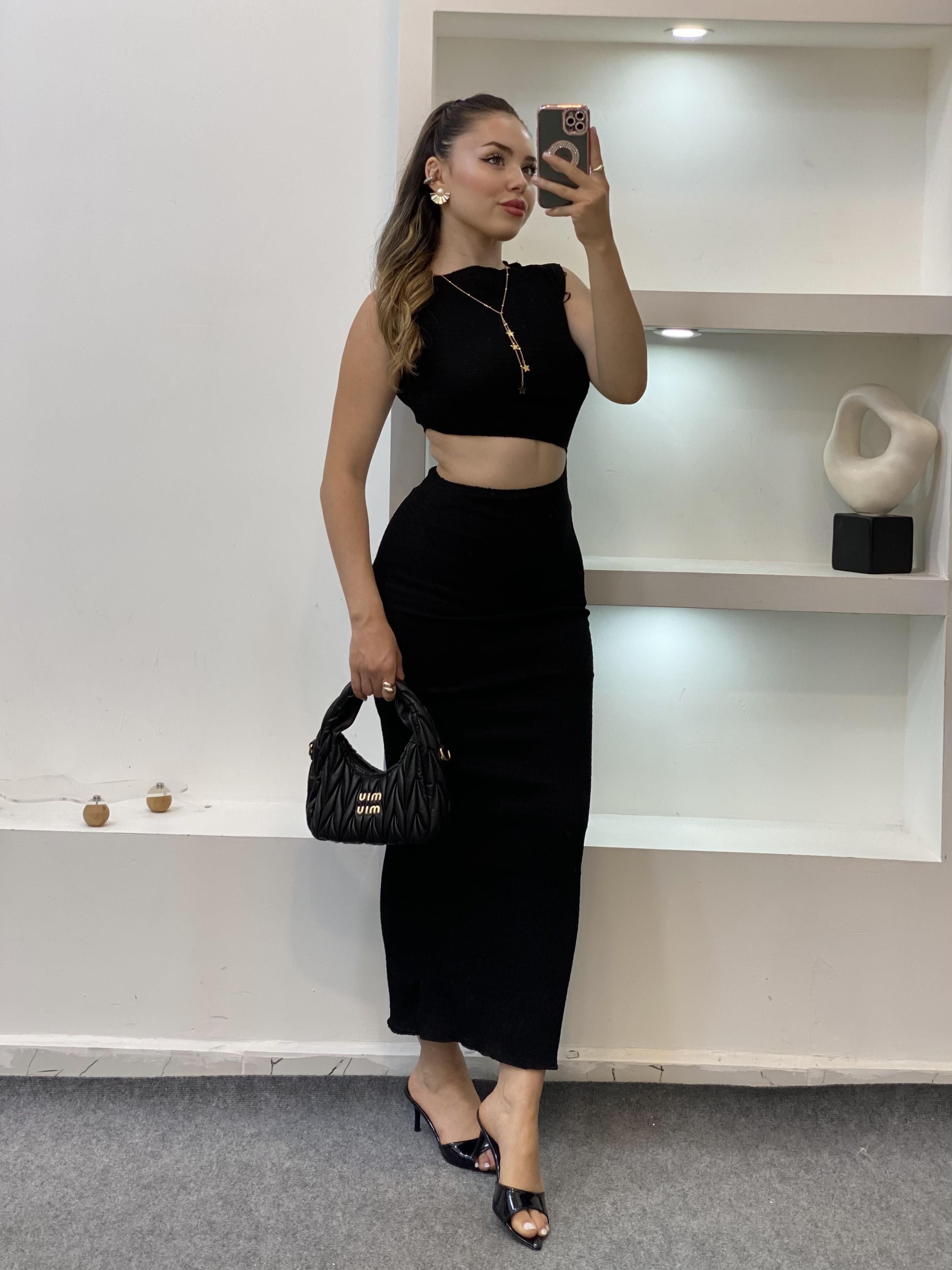 Siyah Likralı Bel Detaylı Elbise