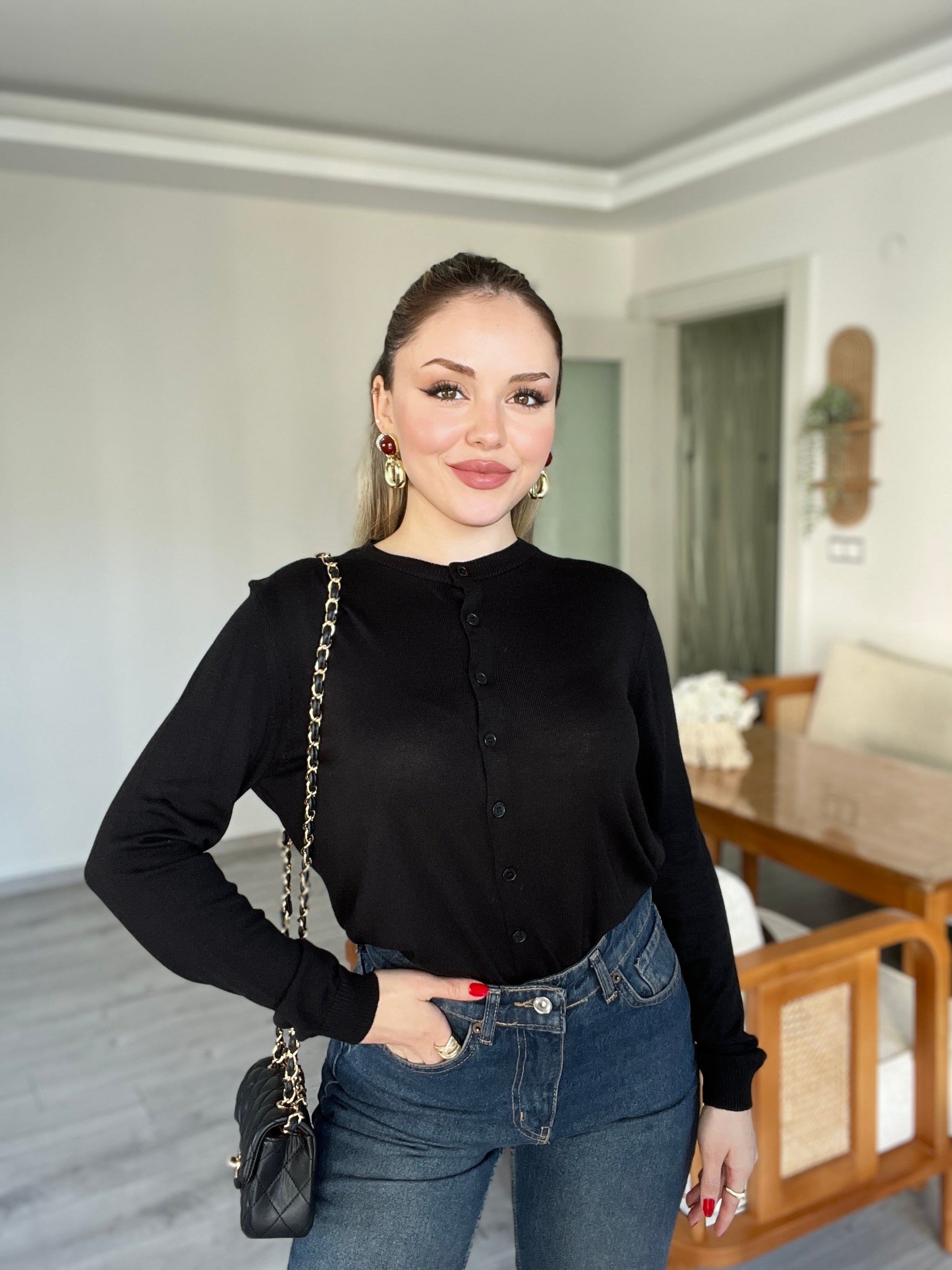 Siyah Merserize Triko Hırka
