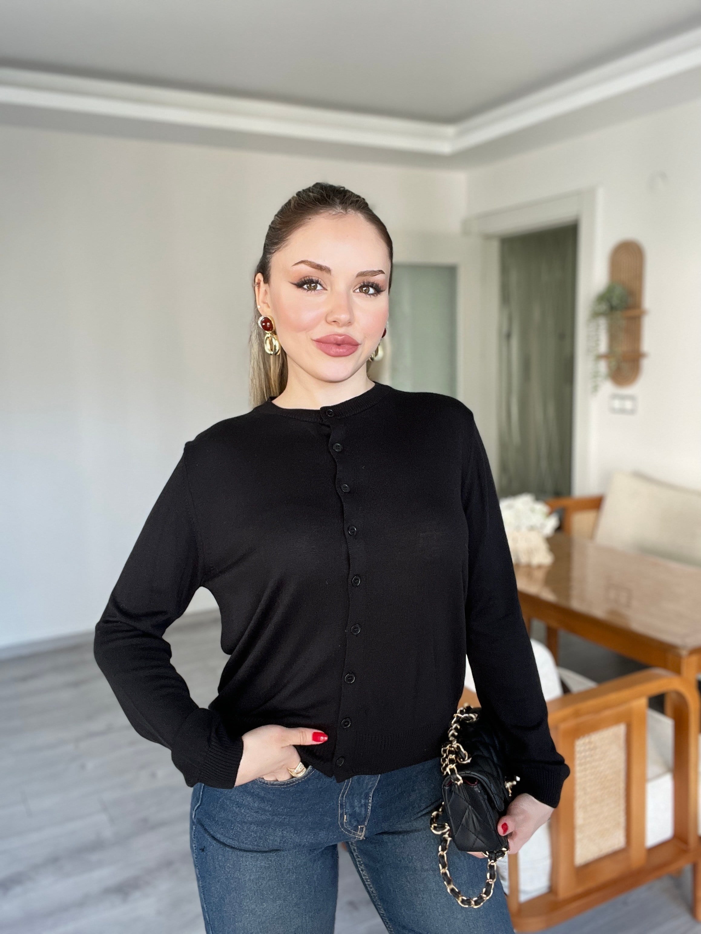 Siyah Merserize Triko Hırka