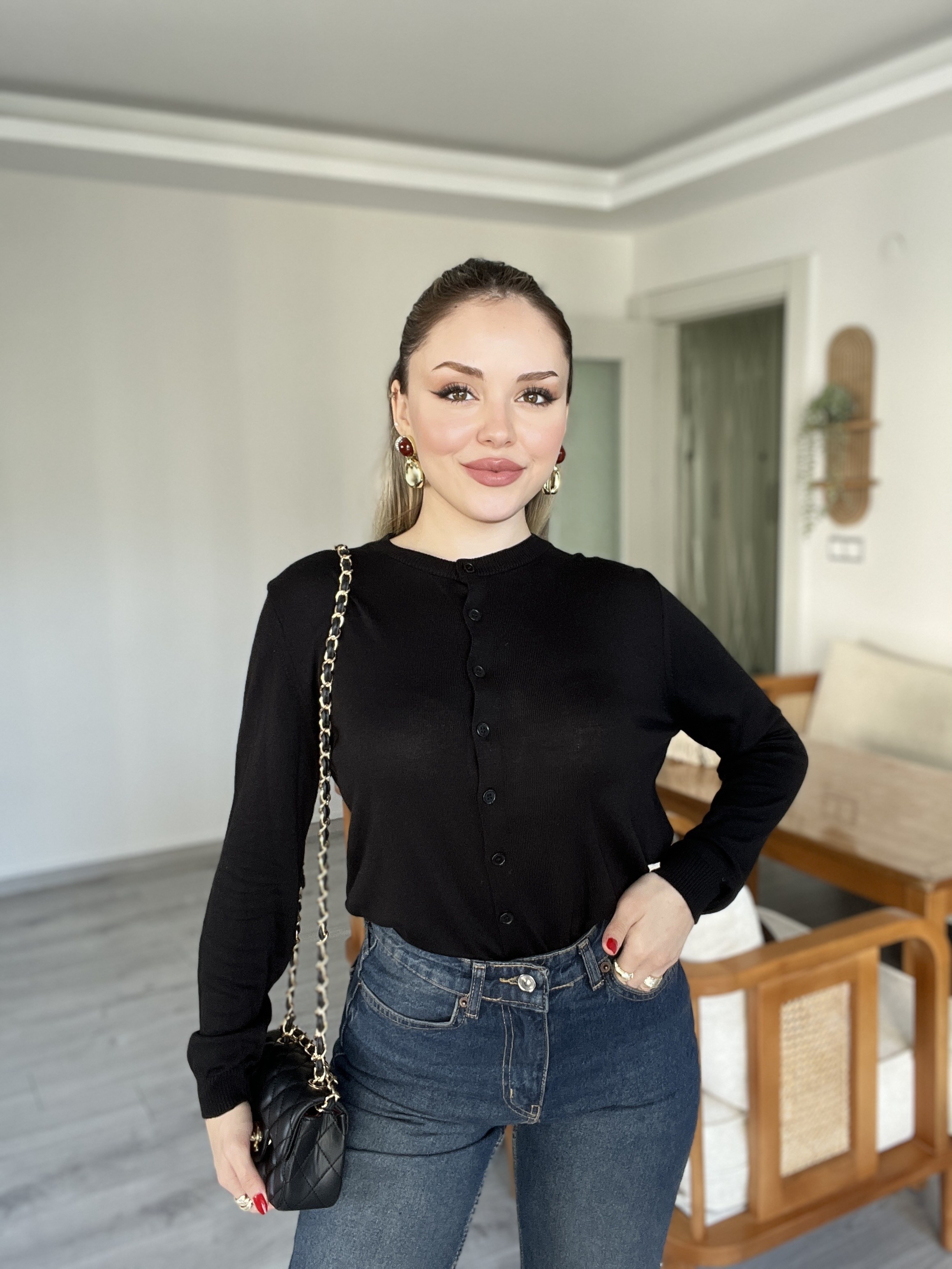 Siyah Merserize Triko Hırka