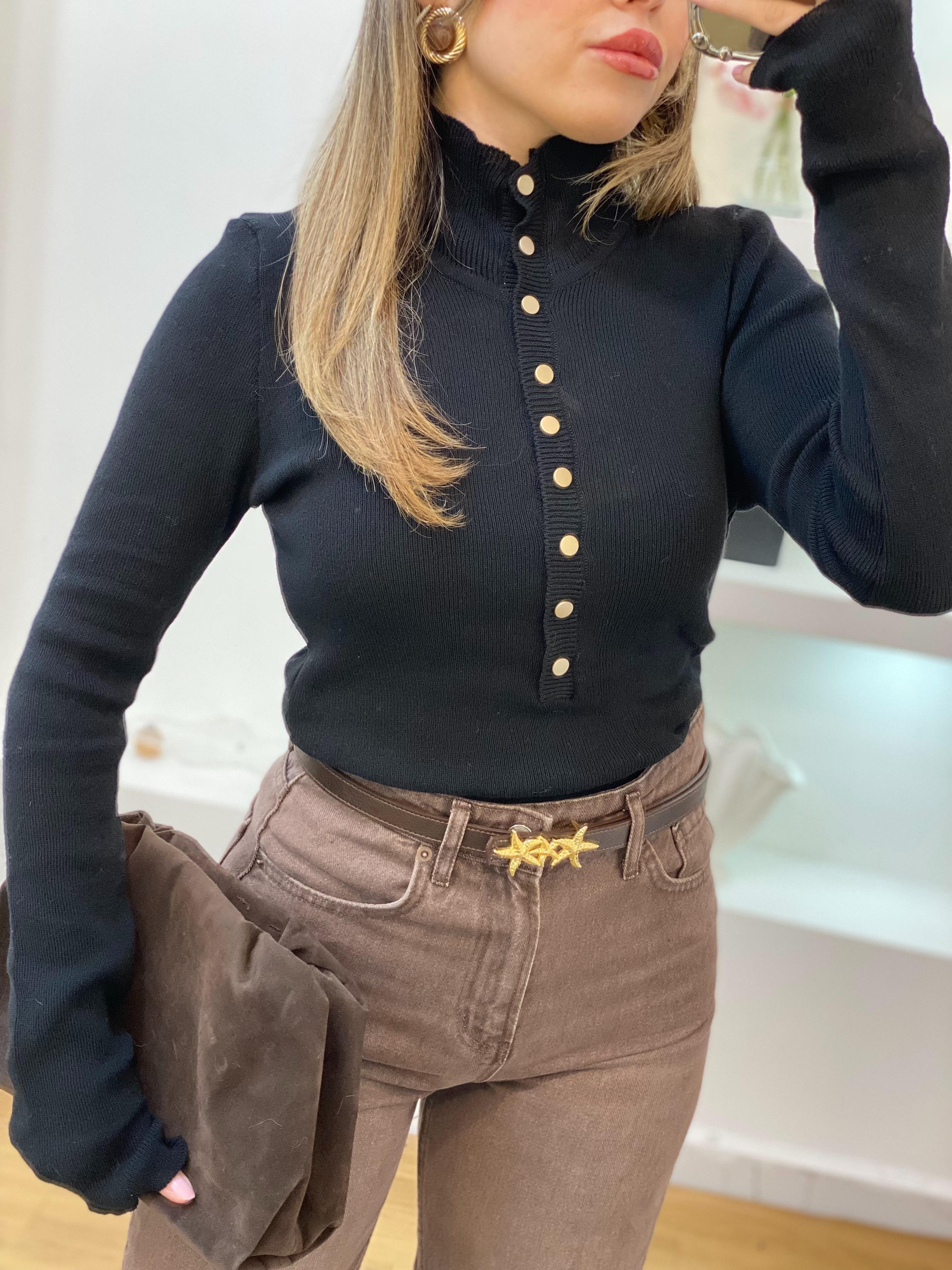 Siyah Önü Çıtçıtlı Model Kazak