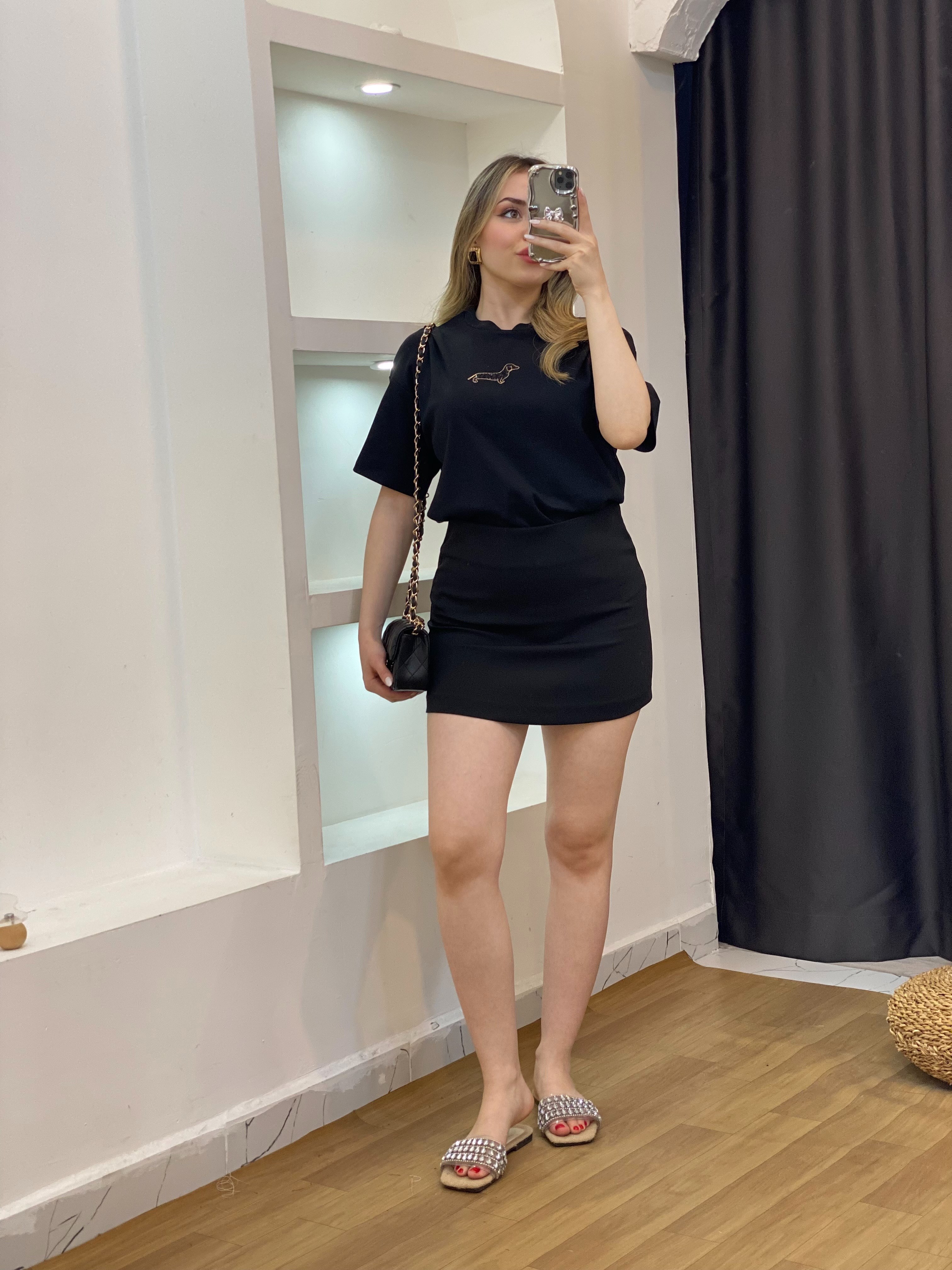 Siyah Önü Figürlü  Pamuklu Tshirt 