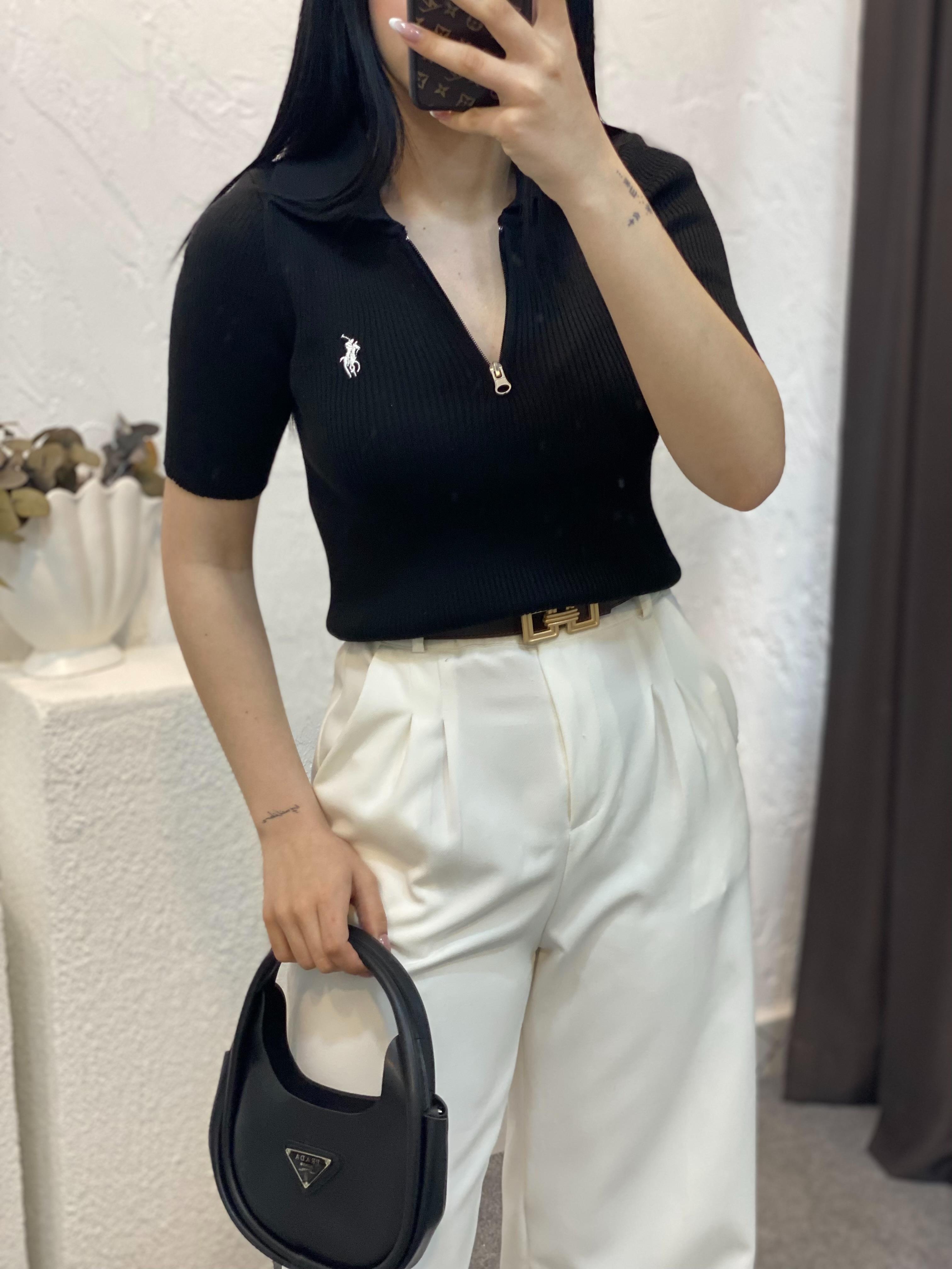 Siyah Polo Yaka Fermuarlı Triko