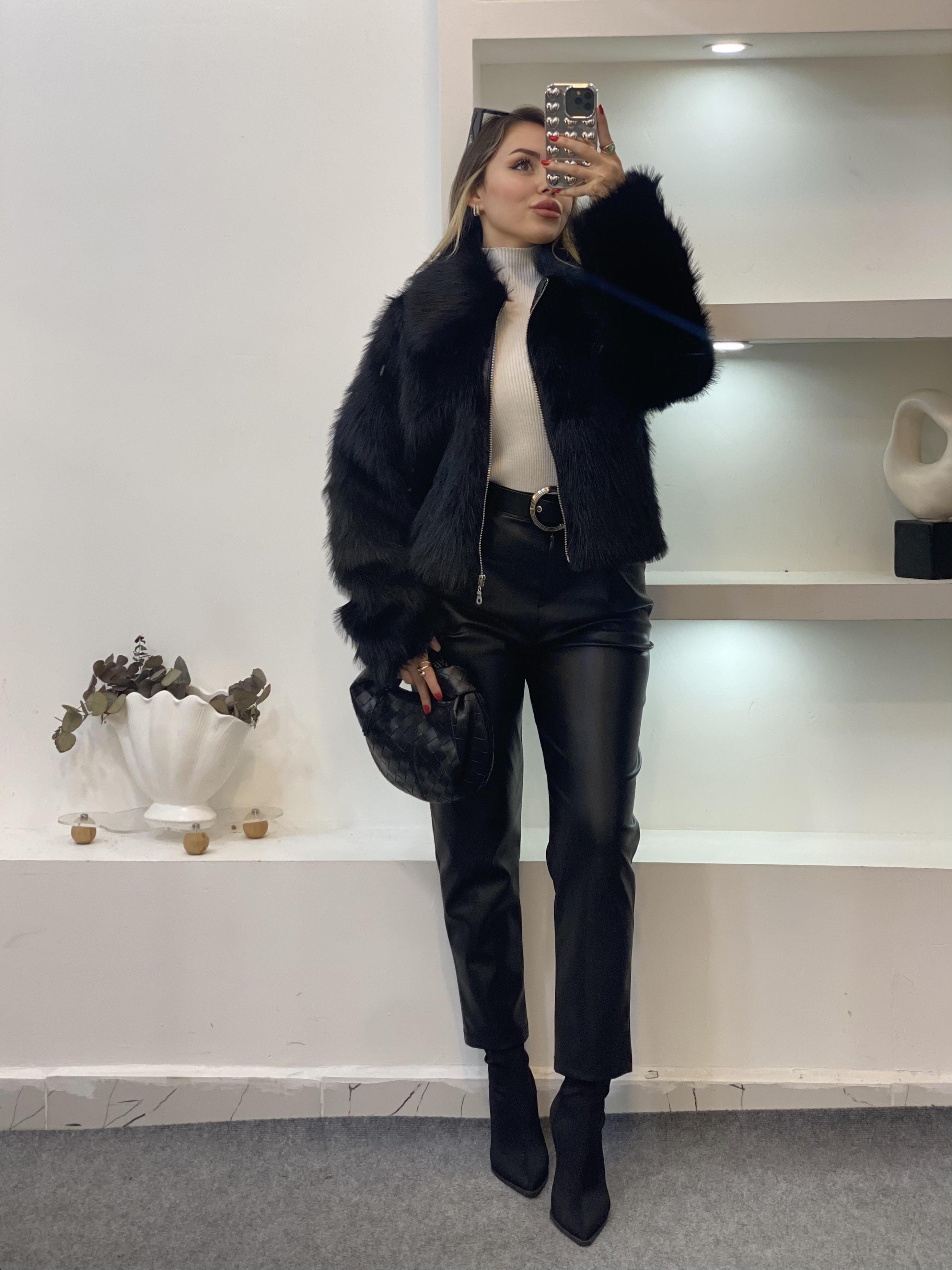 Siyah Premium Fermuarlı Kürk