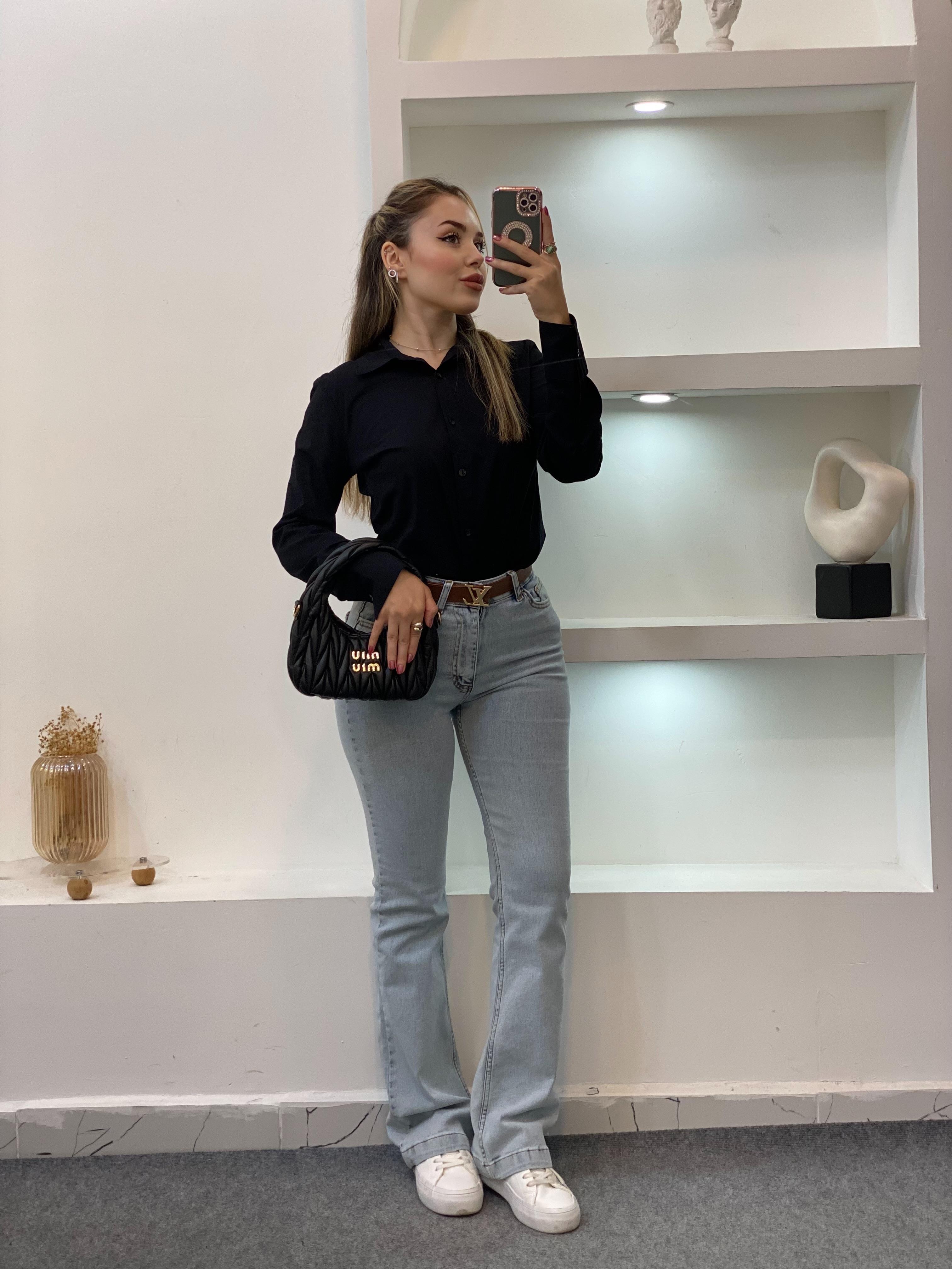 Siyah Uzun Kol Fit Gömlek 