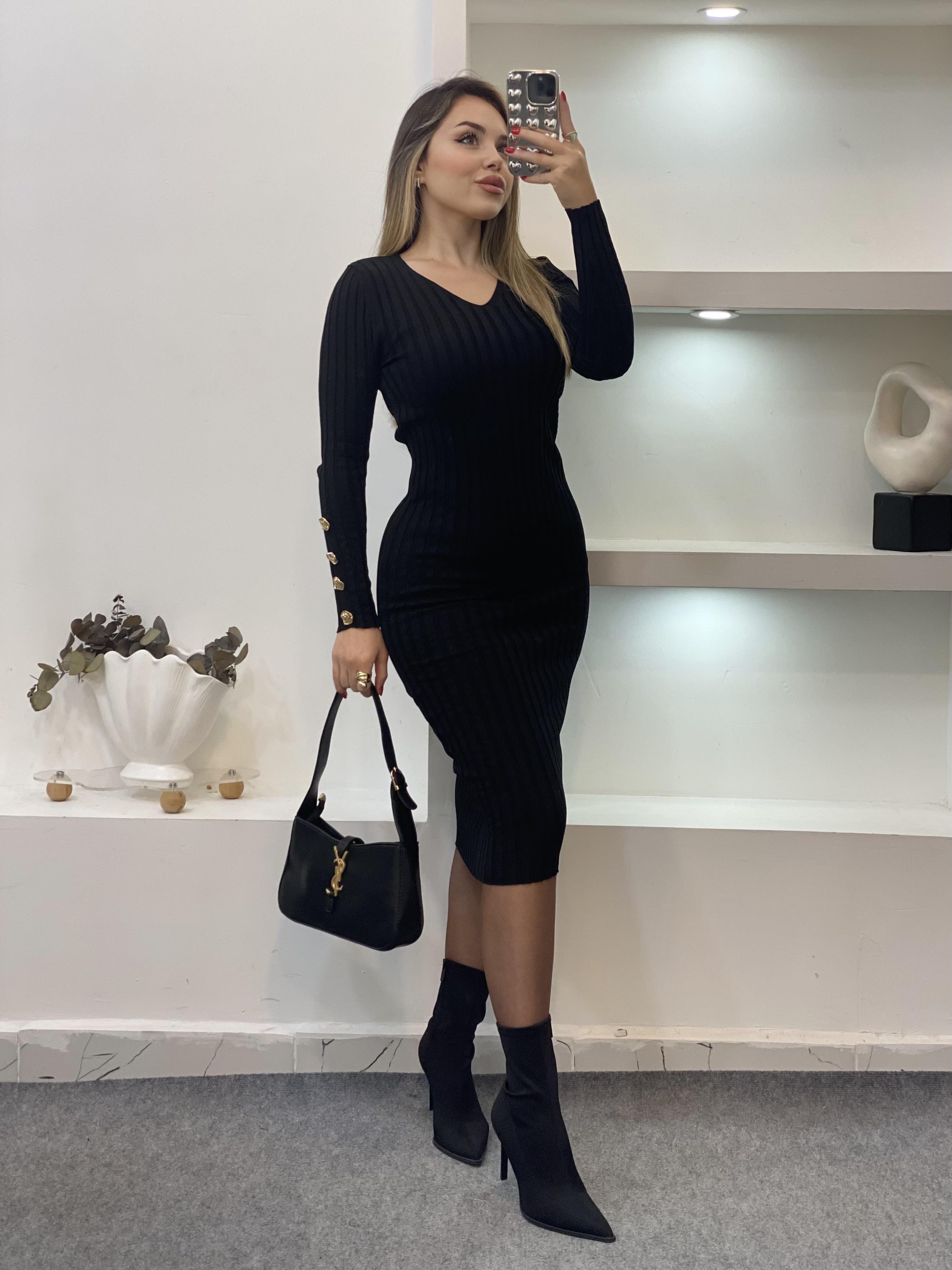 Siyah V Yaka Bilek Gold Düğmeli Triko Elbise