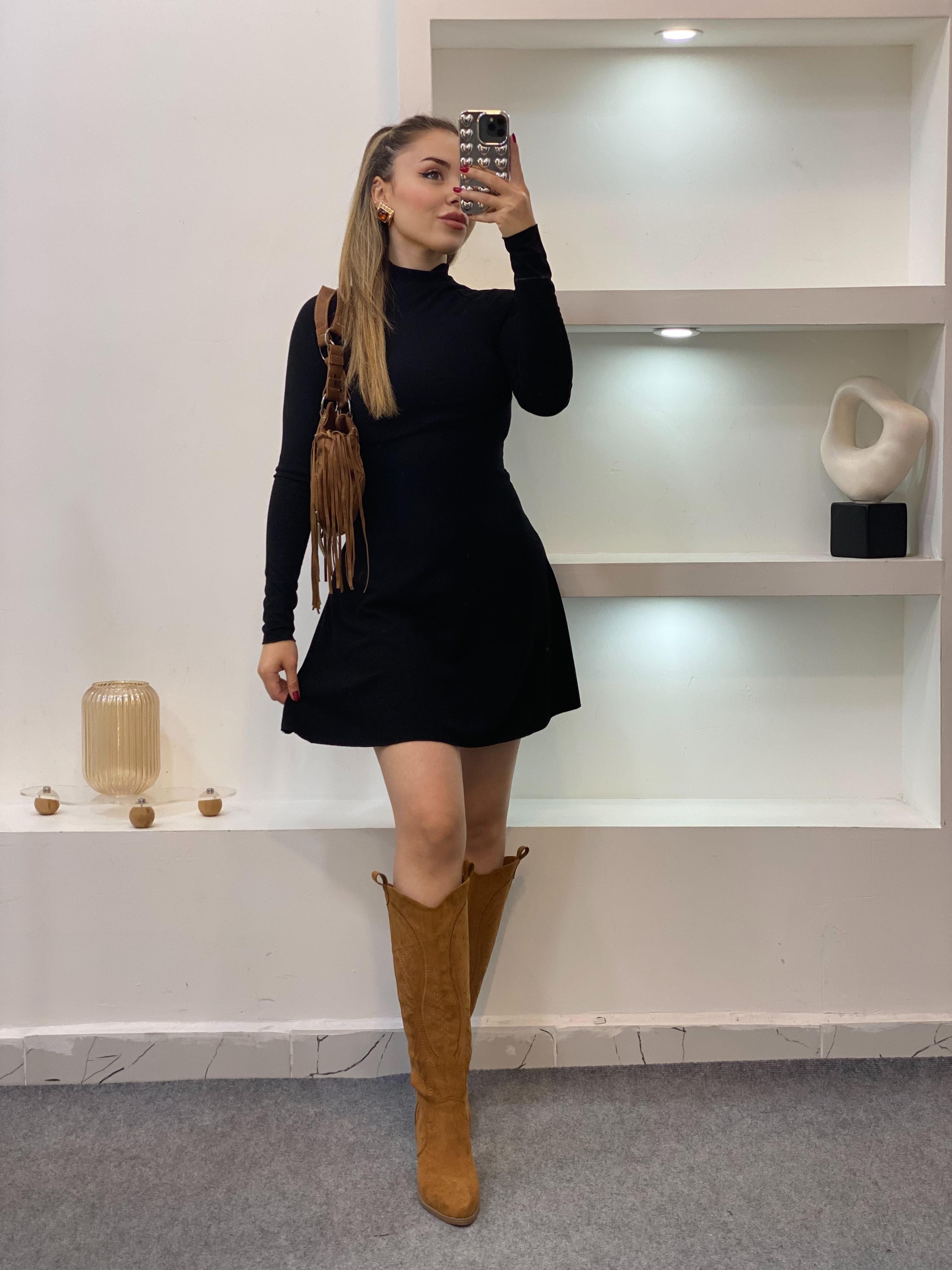 Siyah Yarım Boğazlı Modal Elbise