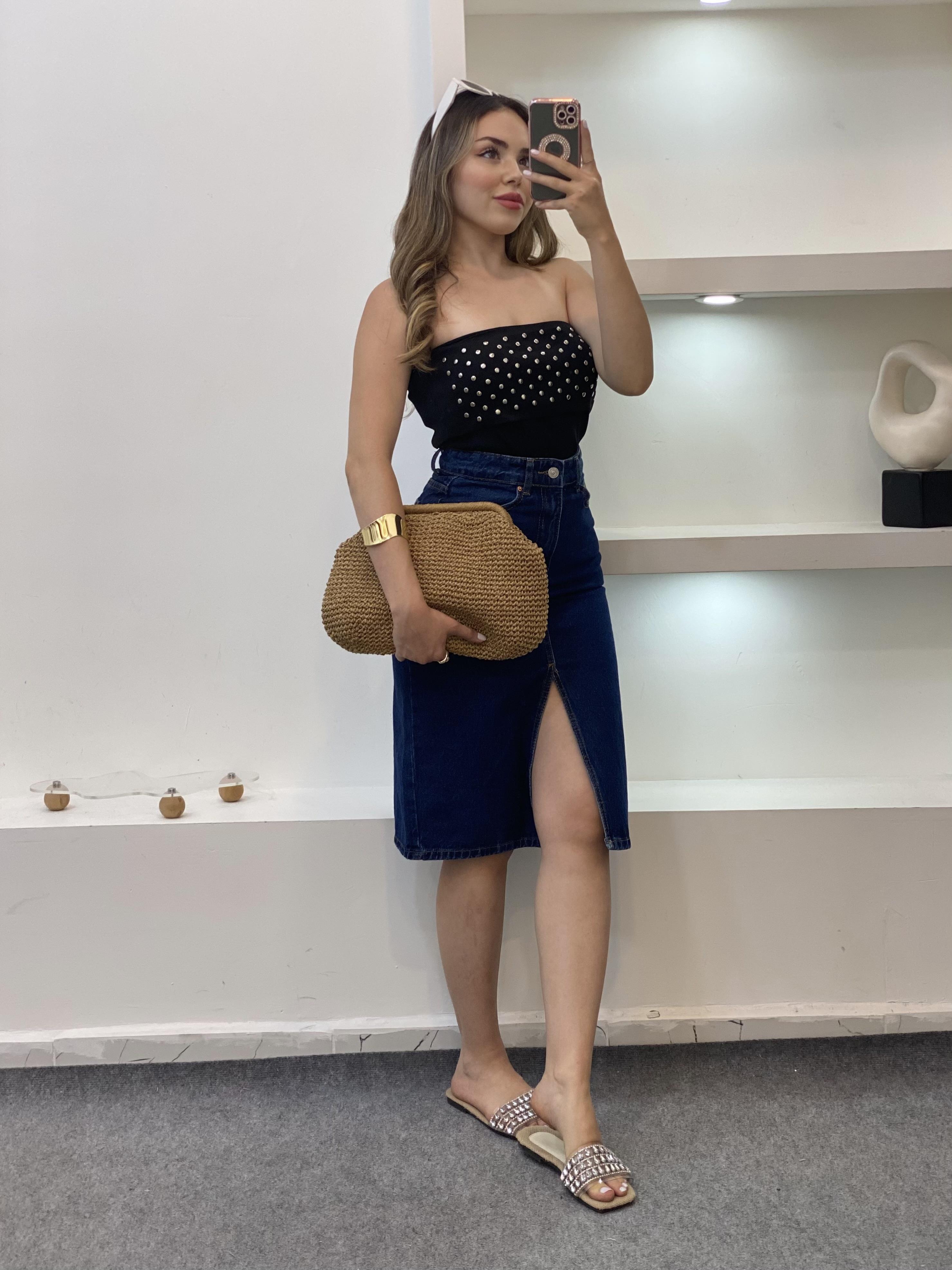Siyah Zımbalı Straplez Triko Bluz