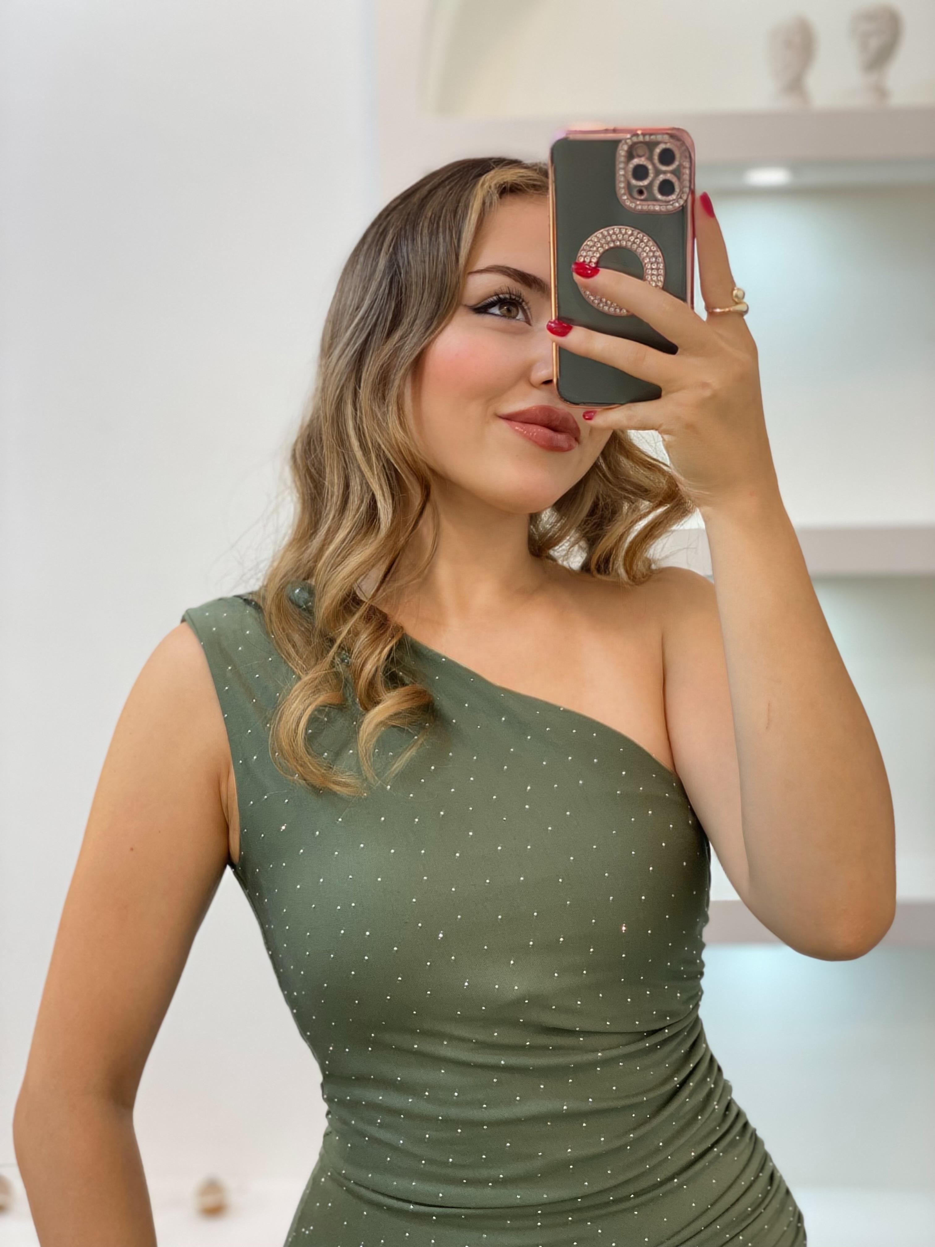 Yeşil Parıltılı Taşlı Elbise